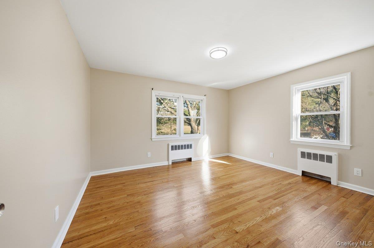 #3 photo, 152 Harrison avenue, Yonkers , NY 10705