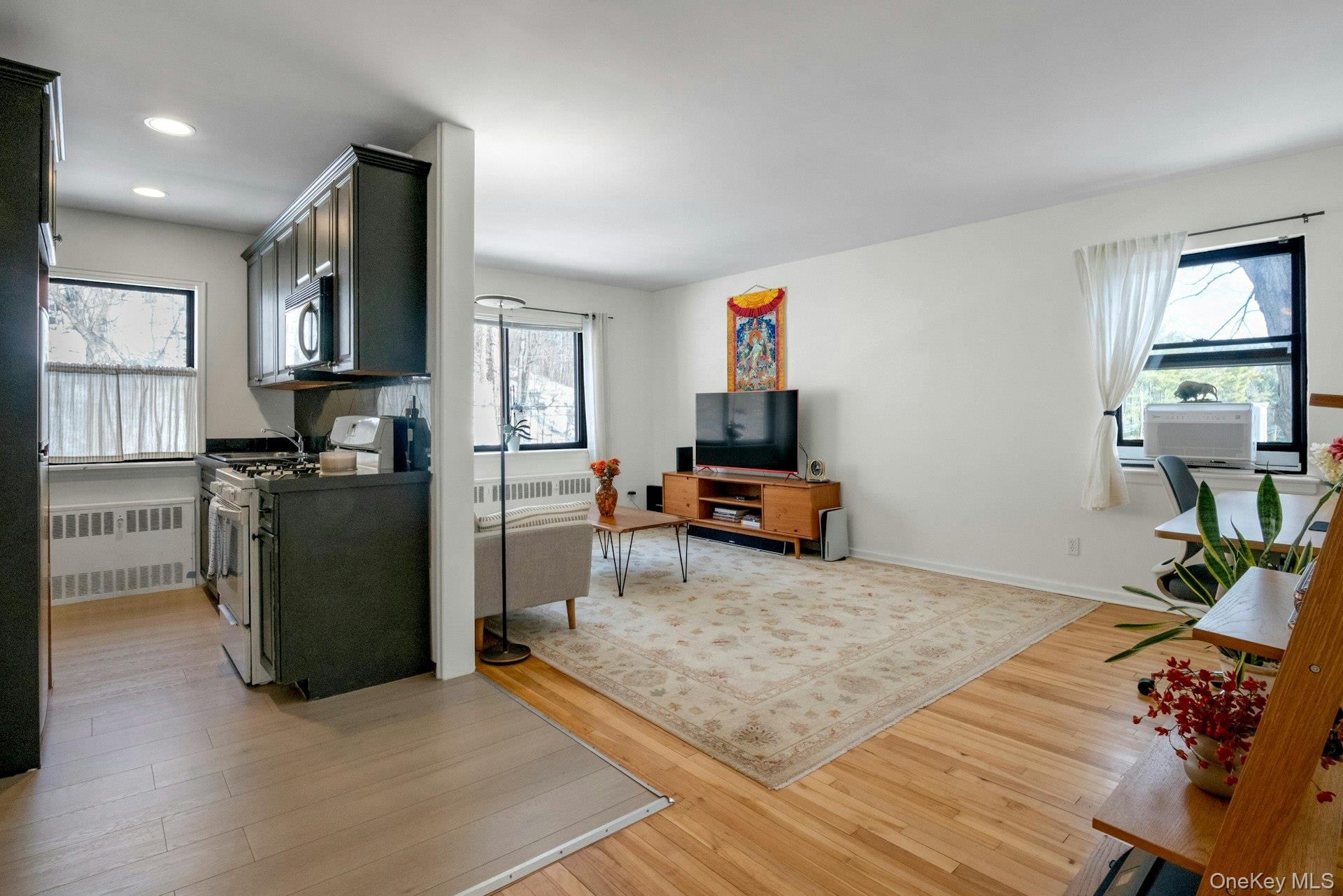 #3 photo, 110 Virginia Road, White Plains , NY 10603