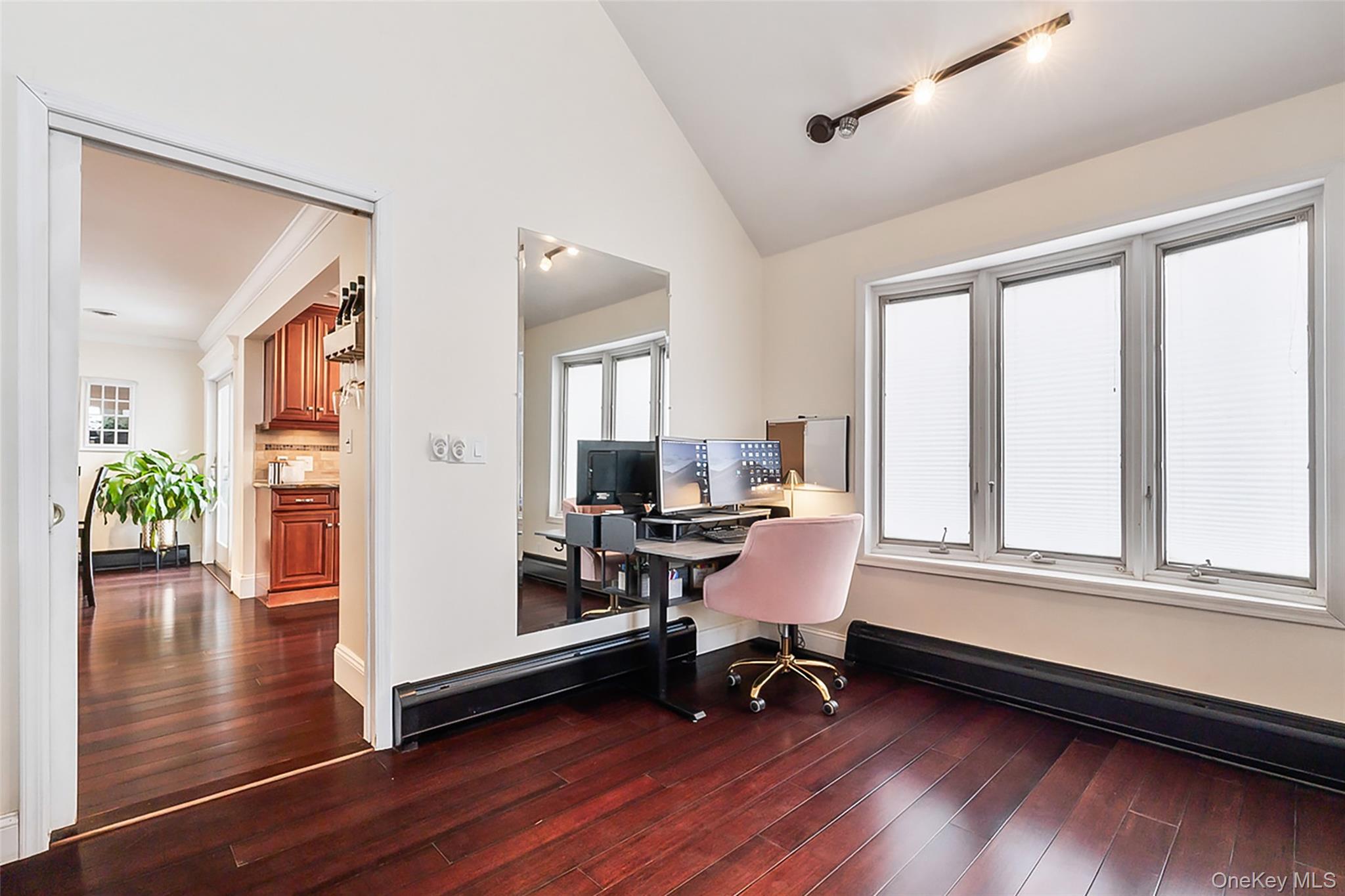 #16 photo, 2 Henry Court, Nanuet , NY 10954