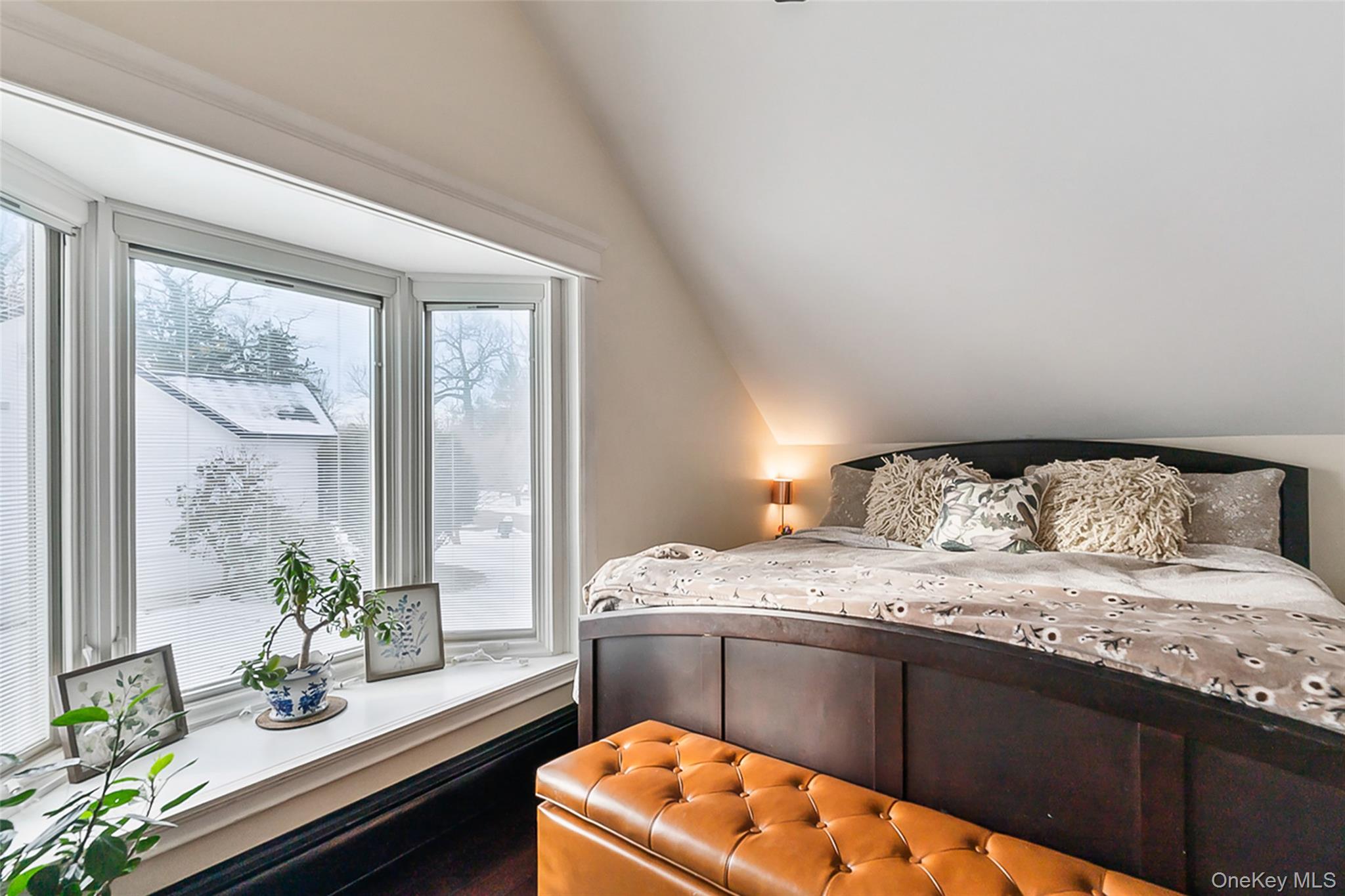 #20 photo, 2 Henry Court, Nanuet , NY 10954