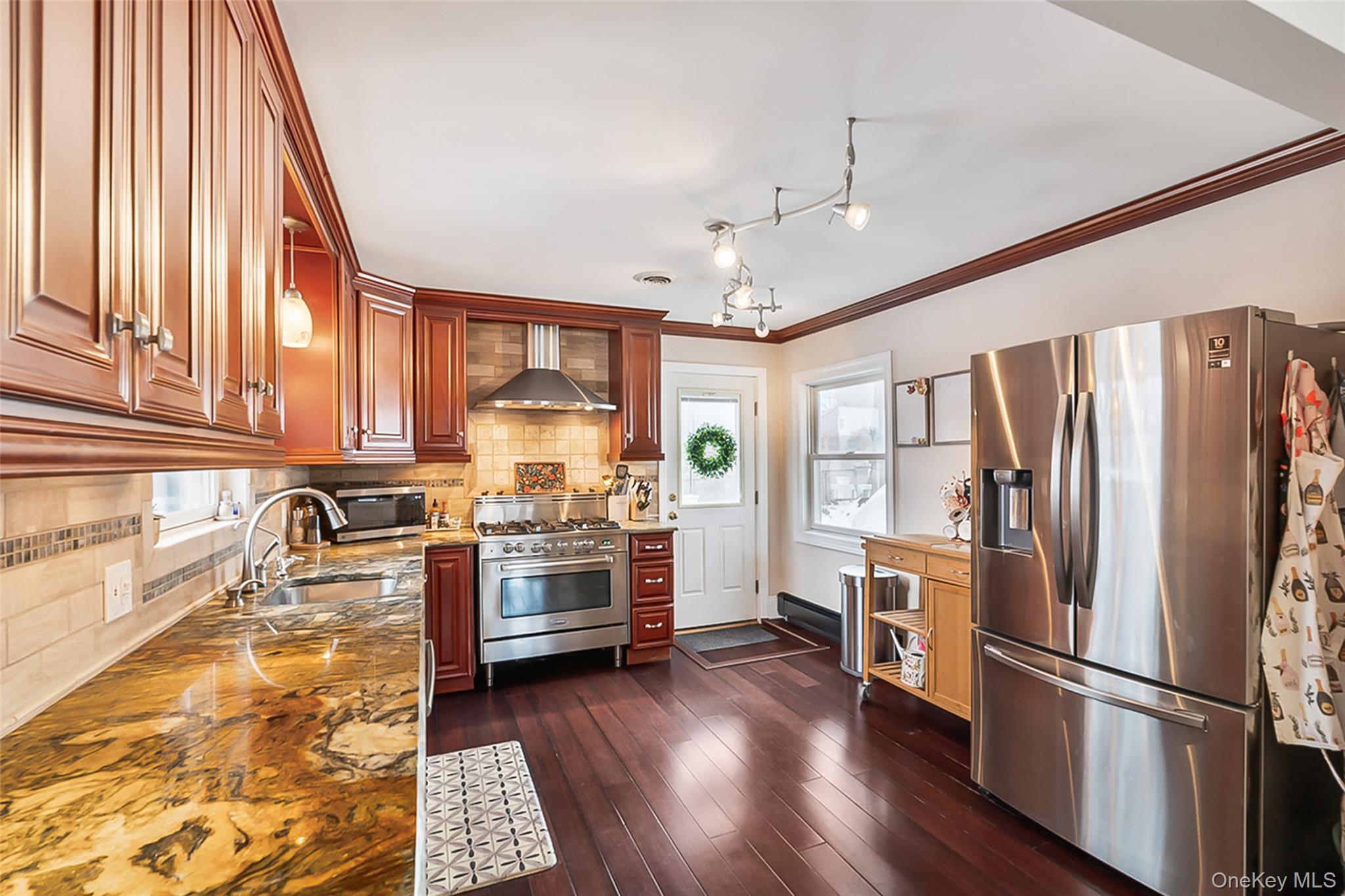 #9 photo, 2 Henry Court, Nanuet , NY 10954