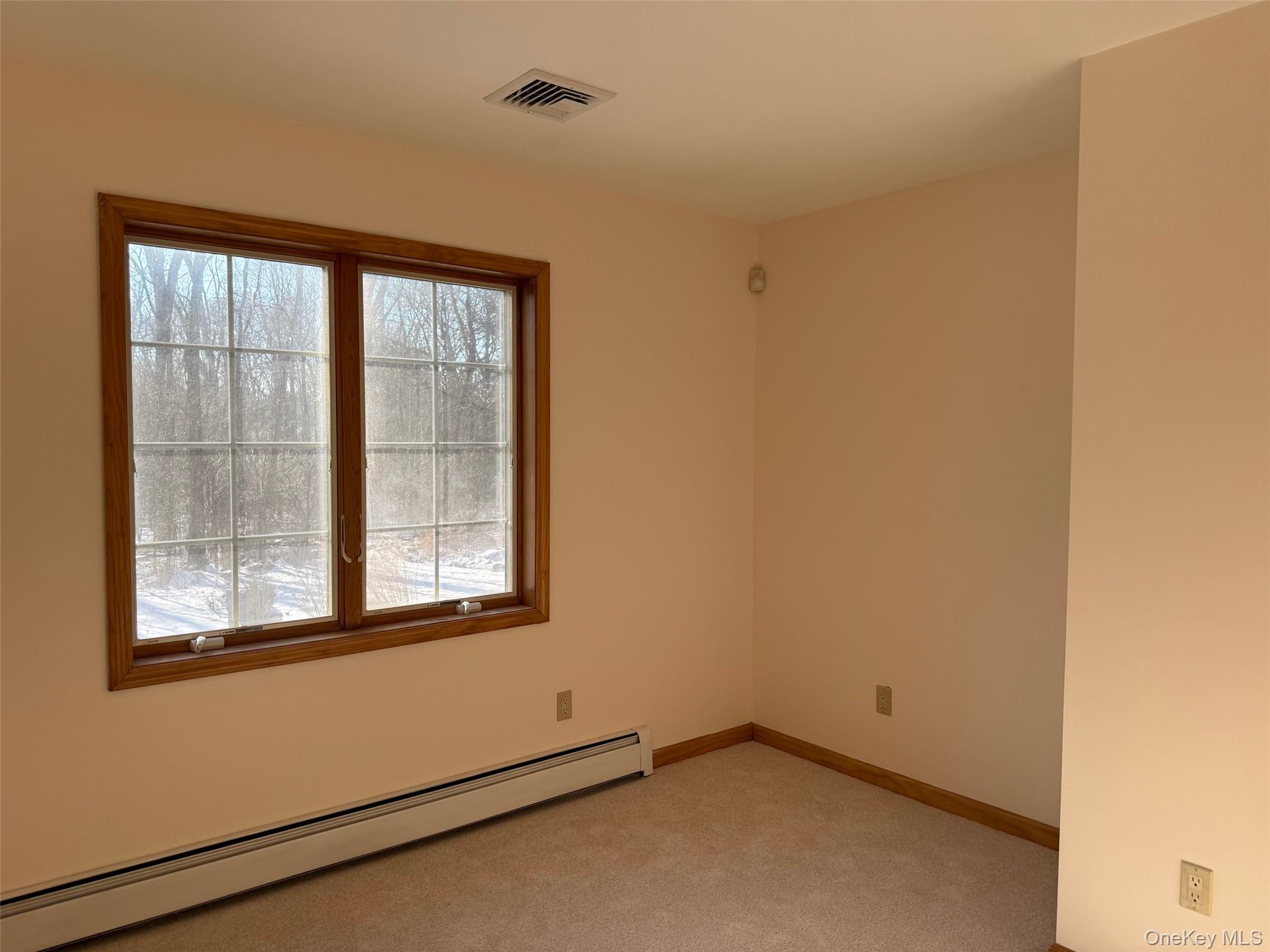 #14 photo, 88 Pierce Circle, New Hampton , NY 10958