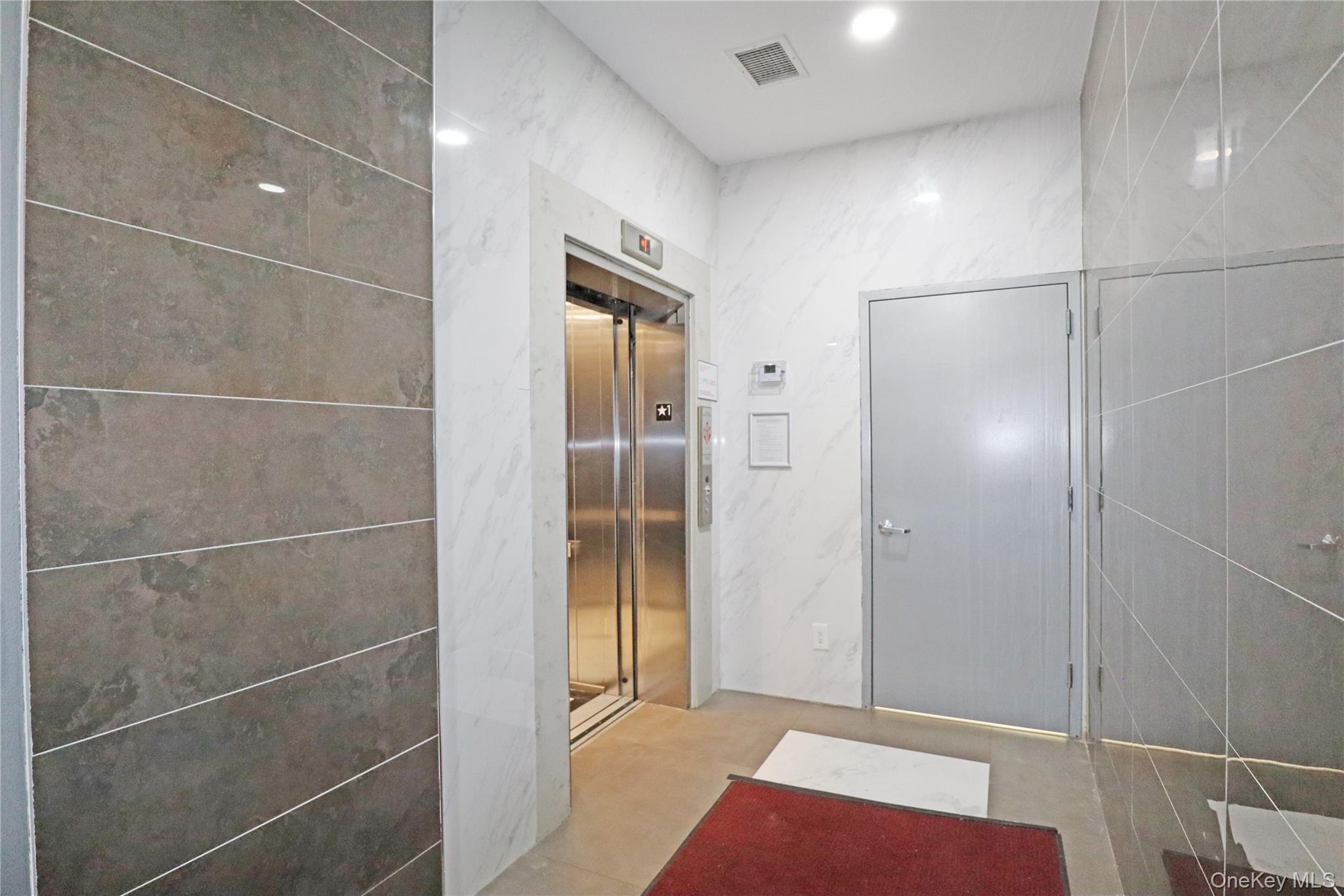 #14 photo, 15815 Union Turnpike, कुईंस Fresh Meadows , NY 11366