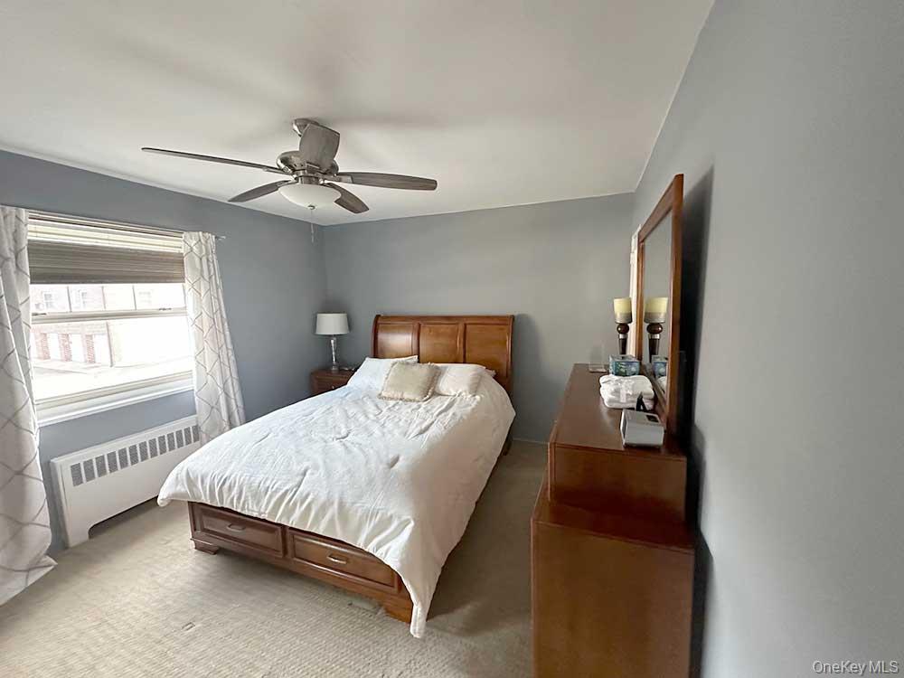 #4 photo, 251-19 61st Avenue, Little Neck , NY 11362