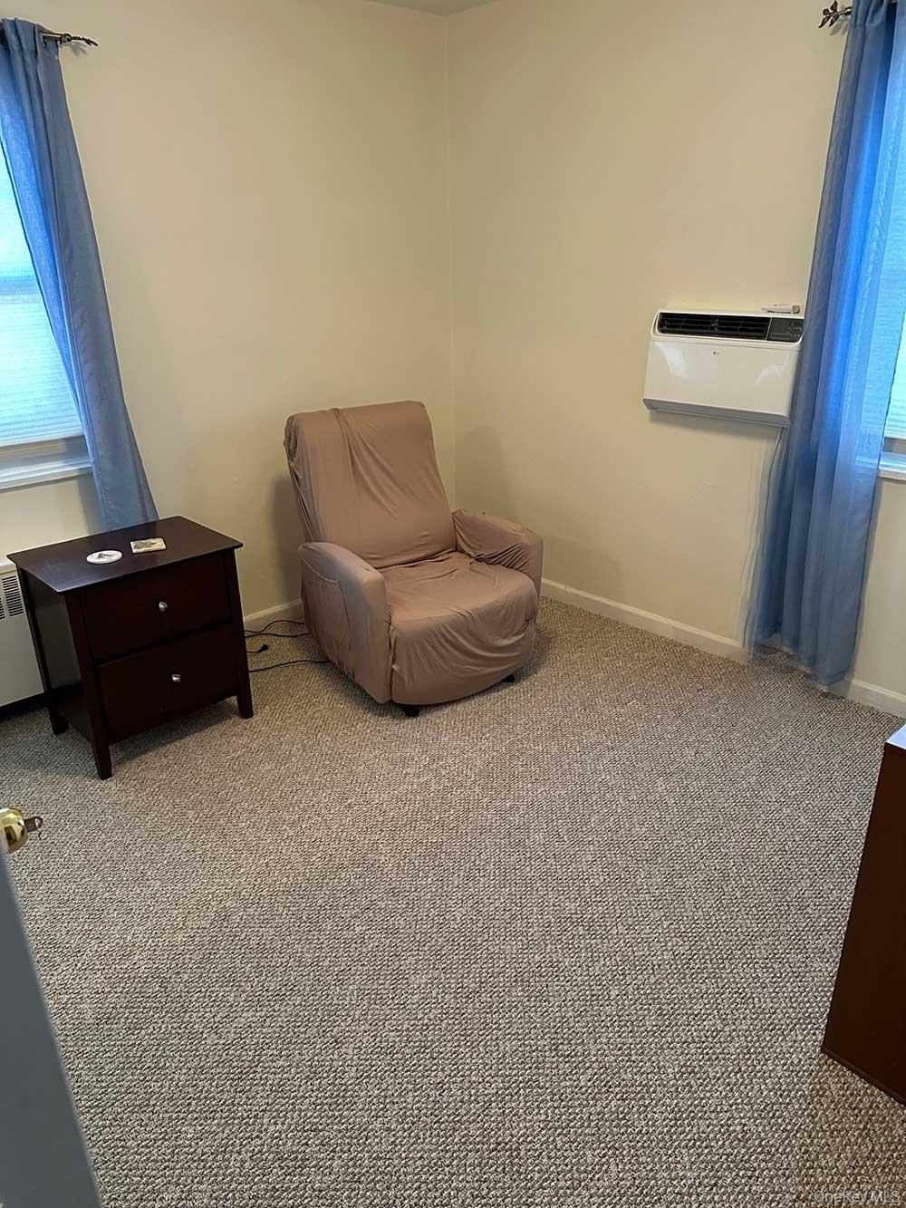 #7 photo, 251-19 61st Avenue, Little Neck , NY 11362