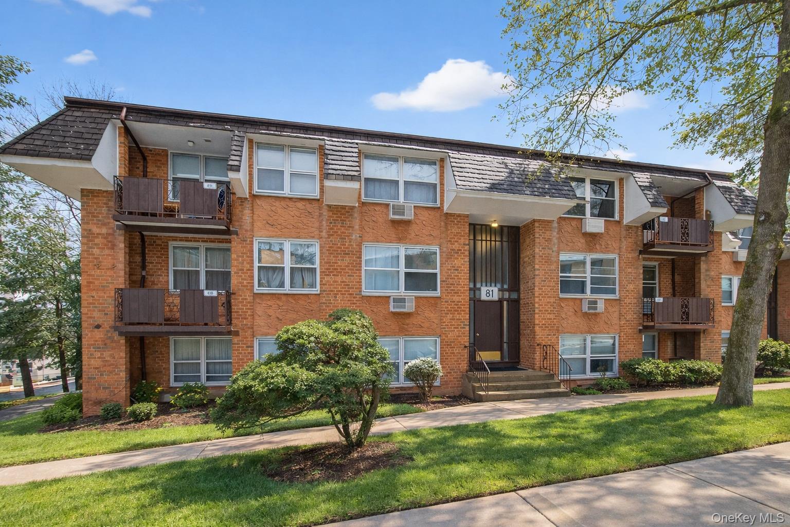 #1 photo, 81 Kearsing Parkway, Monsey , NY 10952