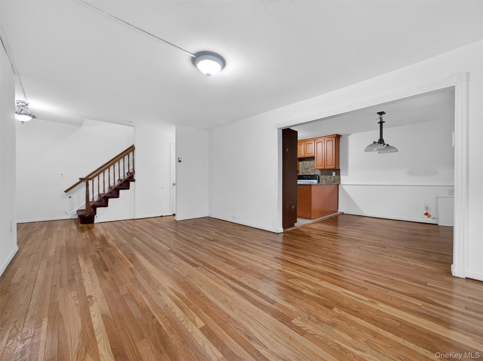 #4 photo, 81 Kearsing Parkway, Monsey , NY 10952