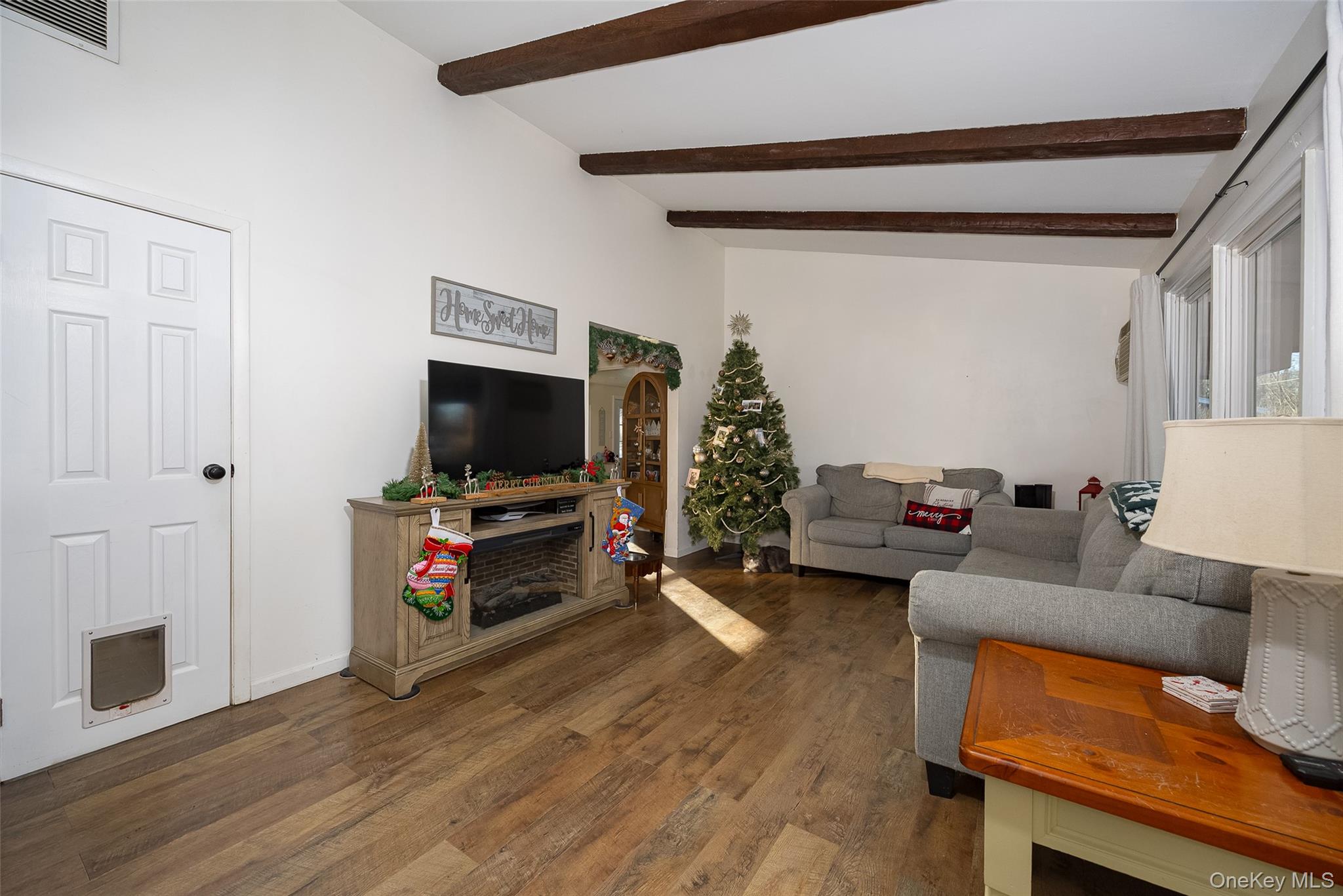 #4 photo, 14 Princeton Street, Red Hook , NY 12571