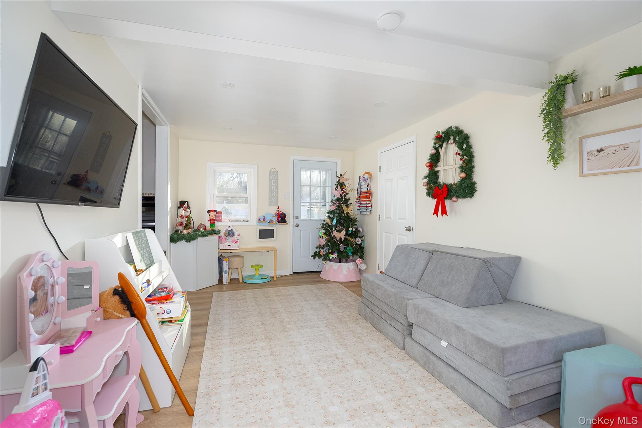 #7 photo, 14 Princeton Street, Red Hook , NY 12571