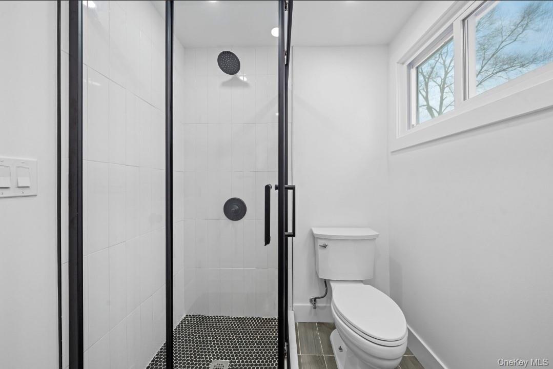 #19 photo, 200 Irish Lane, Islip Terrace , NY 11752