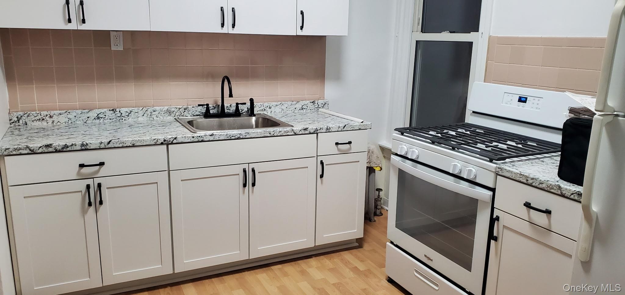 #11 photo, 8633 76th Street, 뉴욕퀸즈 Woodhaven , NY 11421