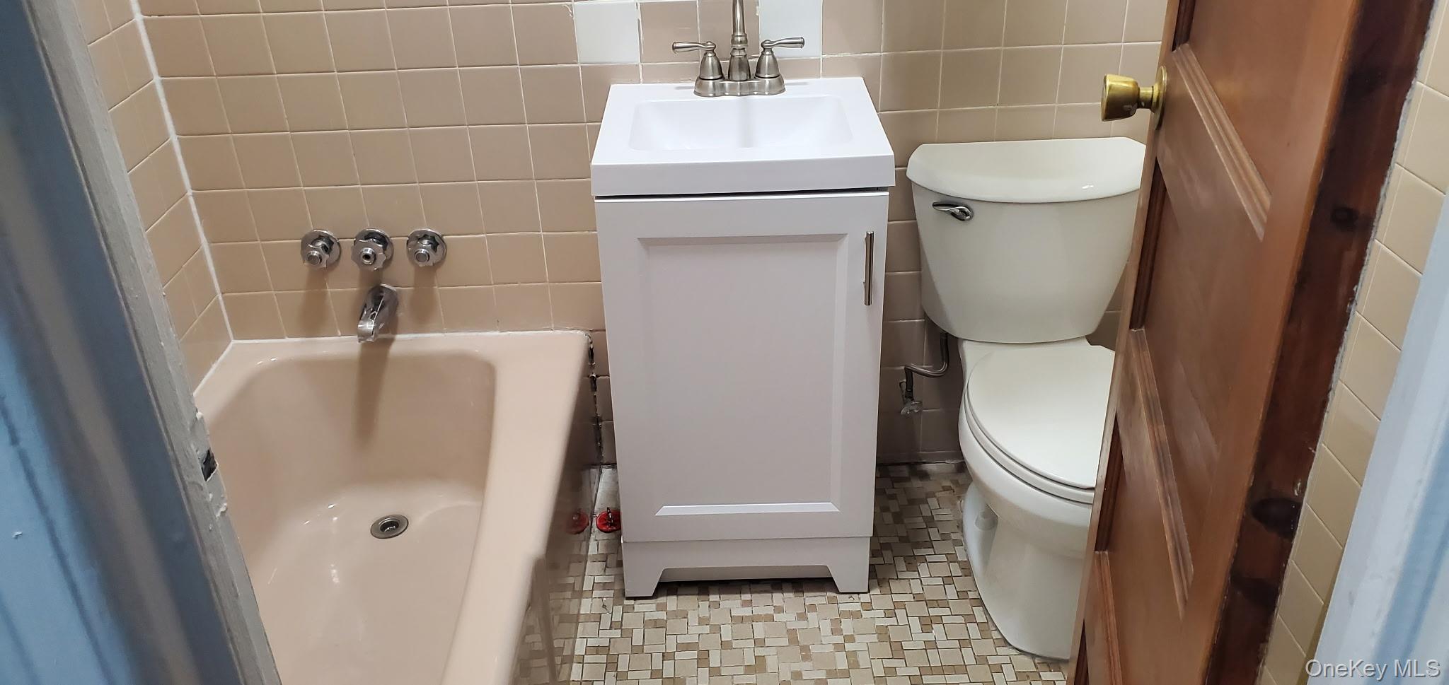 #5 photo, 8633 76th Street, 뉴욕퀸즈 Woodhaven , NY 11421