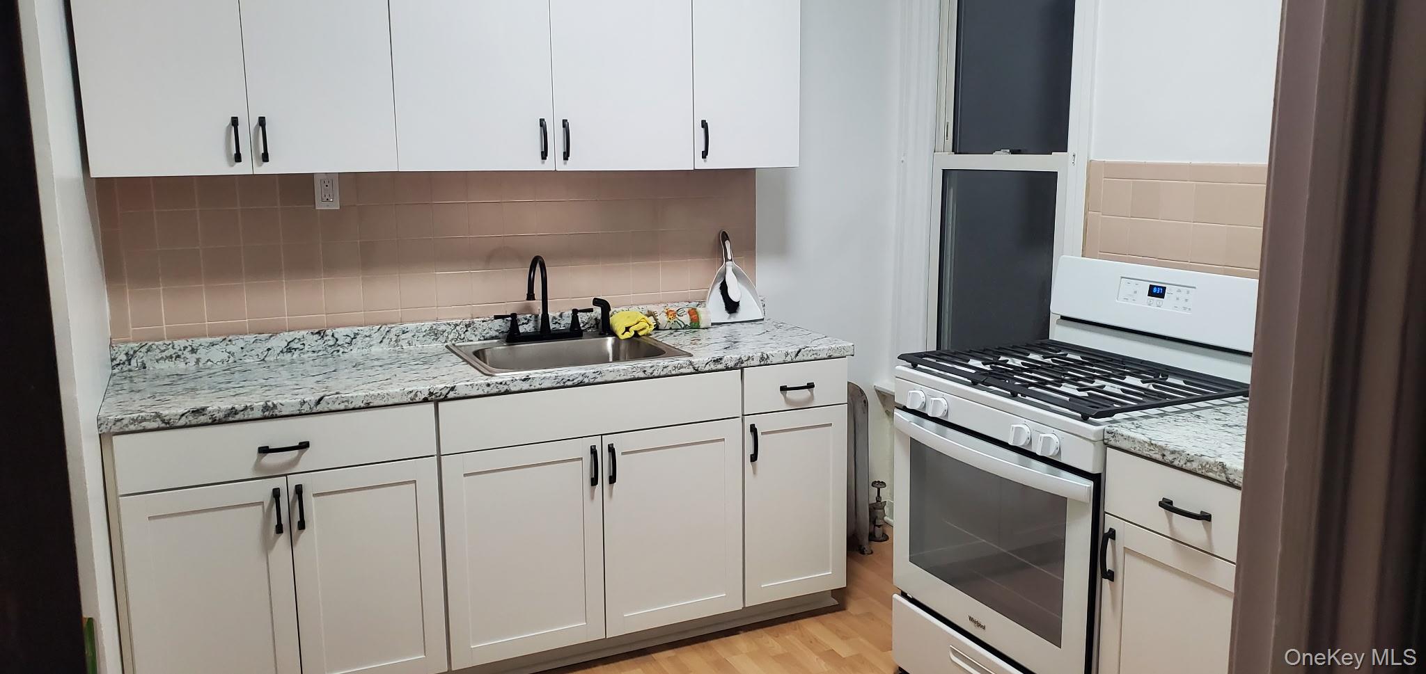 #8 photo, 8633 76th Street, 뉴욕퀸즈 Woodhaven , NY 11421