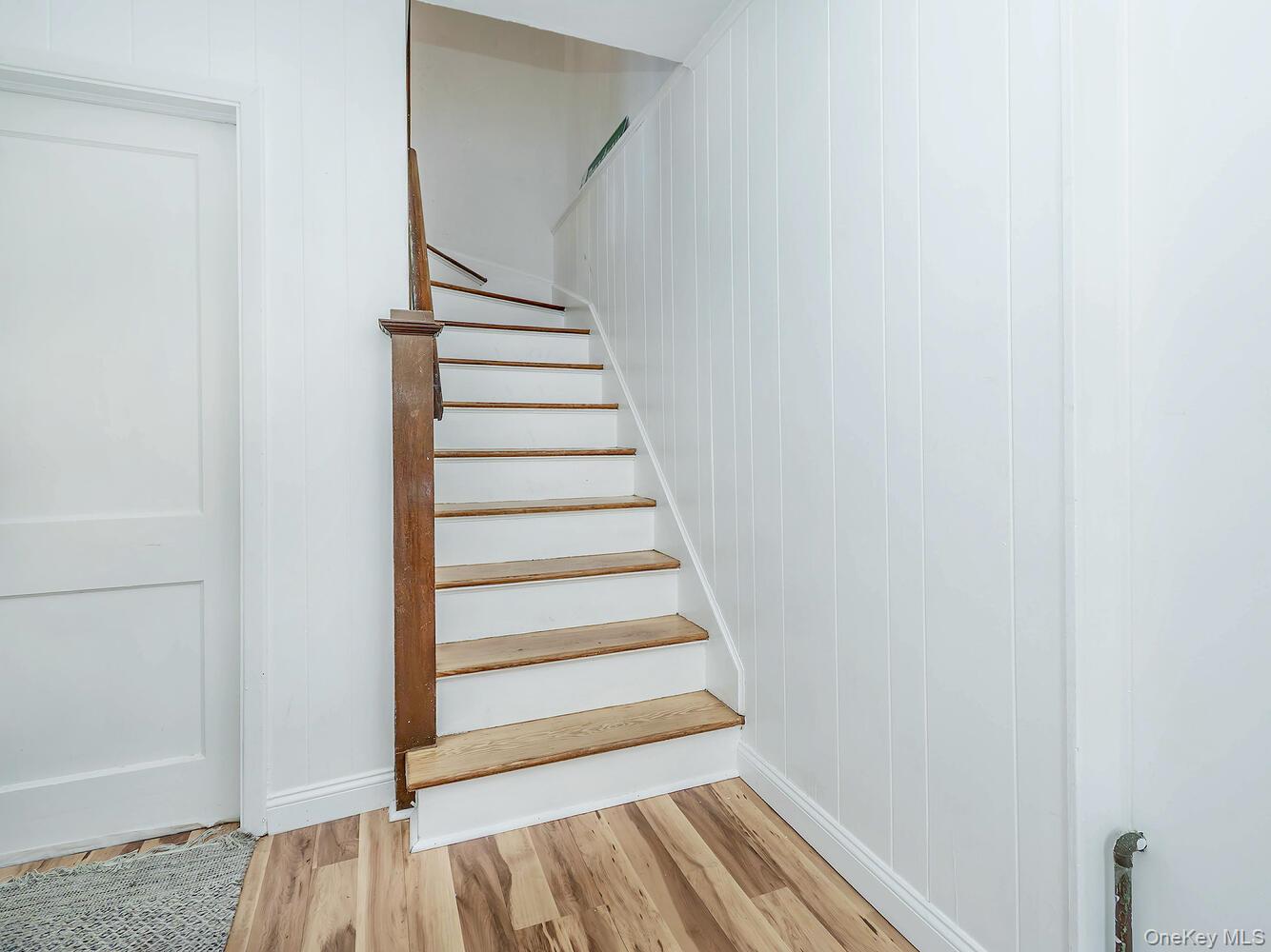 #5 photo, 133 16th Avenue, Sea Cliff , NY 11579