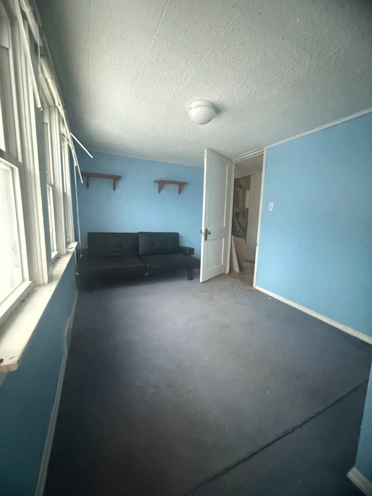 #14 photo, 169 Schoolhouse Rd, Albany , NY 12203