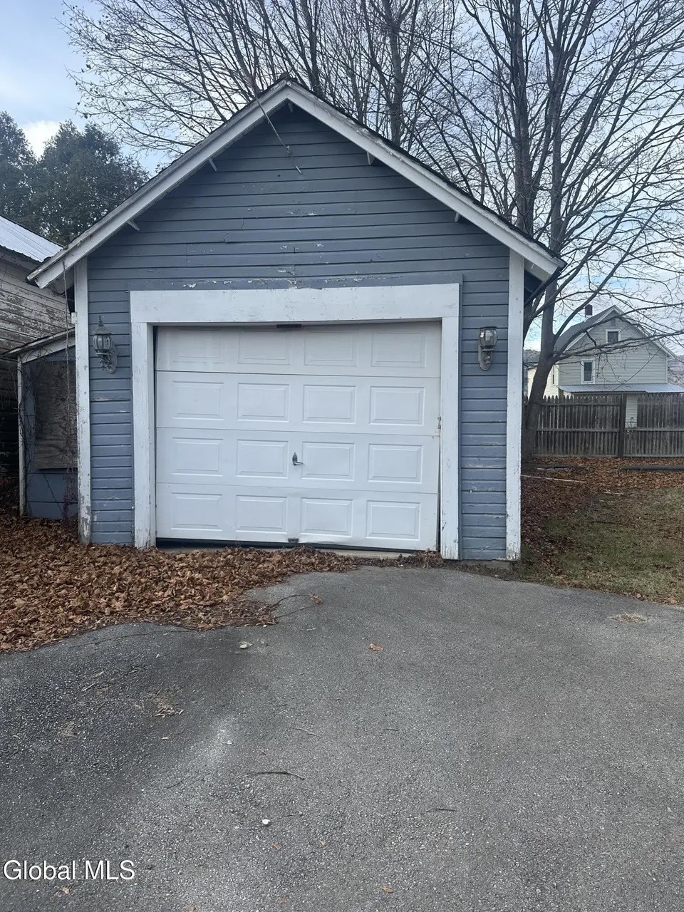 #4 photo, 334 Main St, Corinth , NY 12822