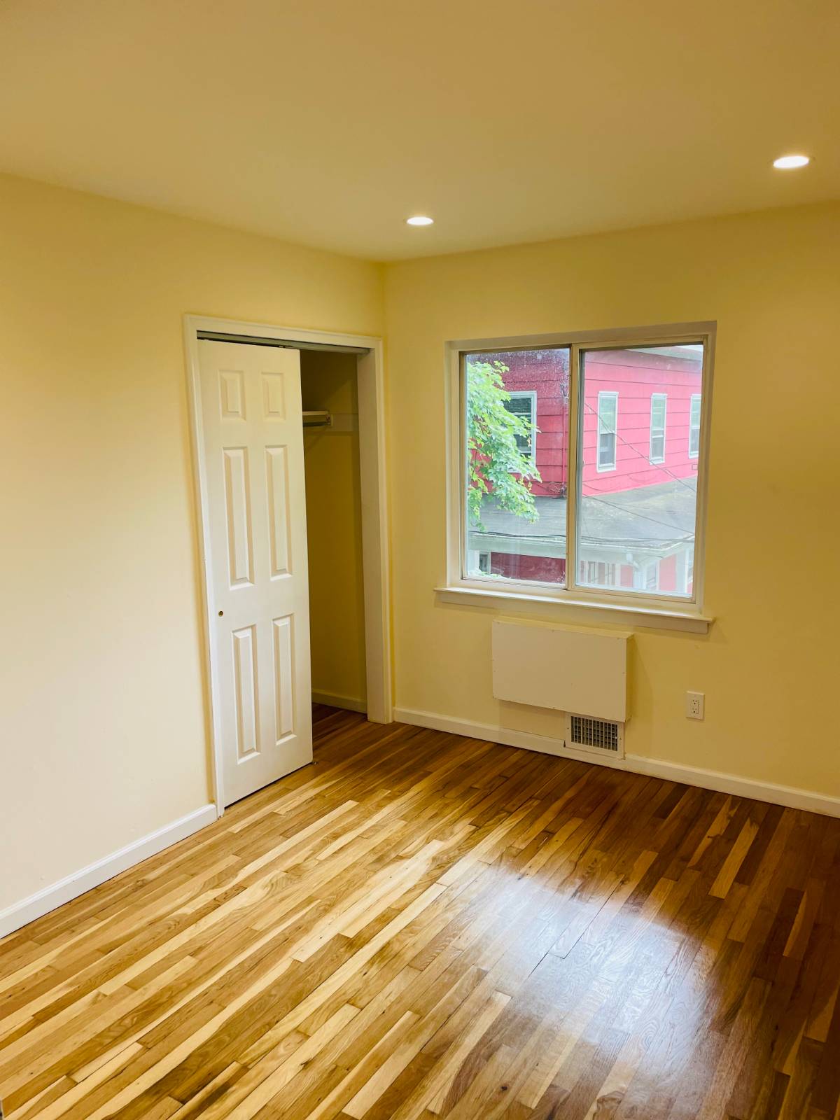 #10 photo, 26 Elm Av, Glen Cove , NY 11542