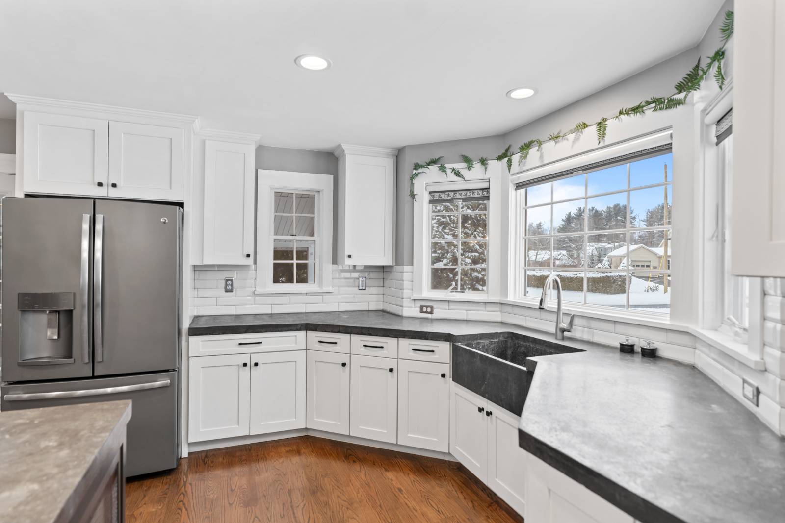 #14 photo, 9 Van Dyke, Amsterdam , NY 12010