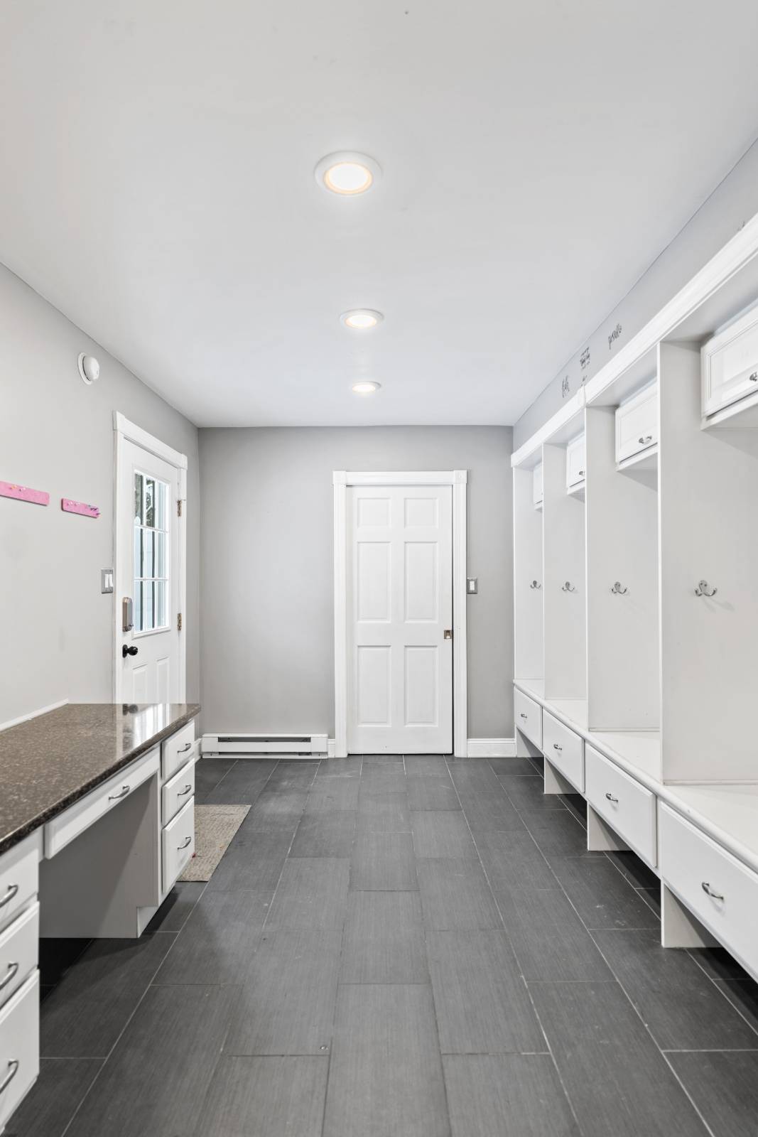 #19 photo, 9 Van Dyke, Amsterdam , NY 12010