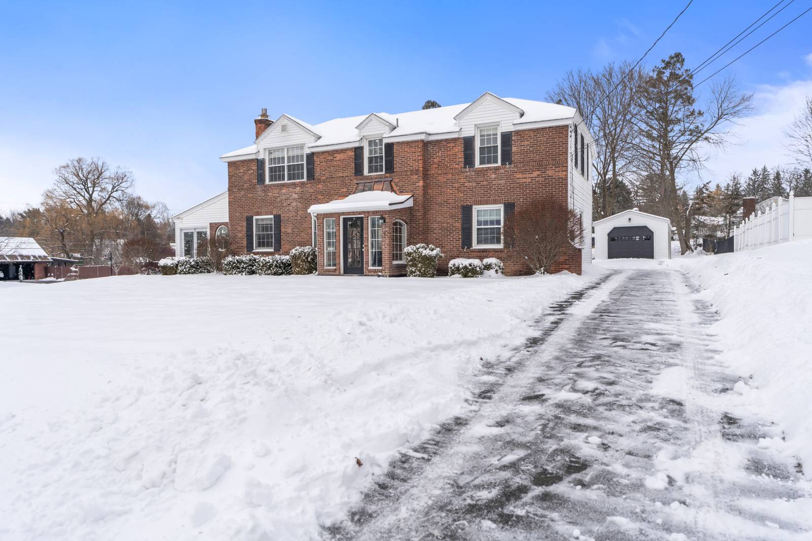 #60 photo, 9 Van Dyke, Amsterdam , NY 12010