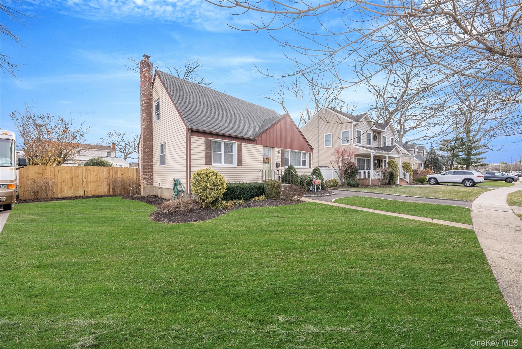 #2 photo, 204 Maeder Avenue, Нассау ‖ North Merrick , NY 11566