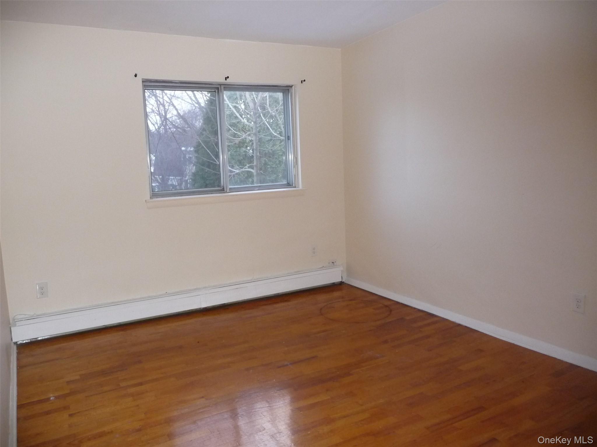 #10 photo, 12 Shelley Court, Middletown , NY 10941