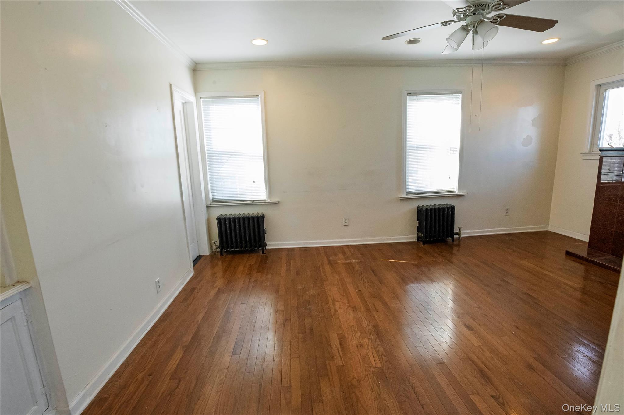 #15 photo, 112-05 180th Street, Jamaica , NY 11433