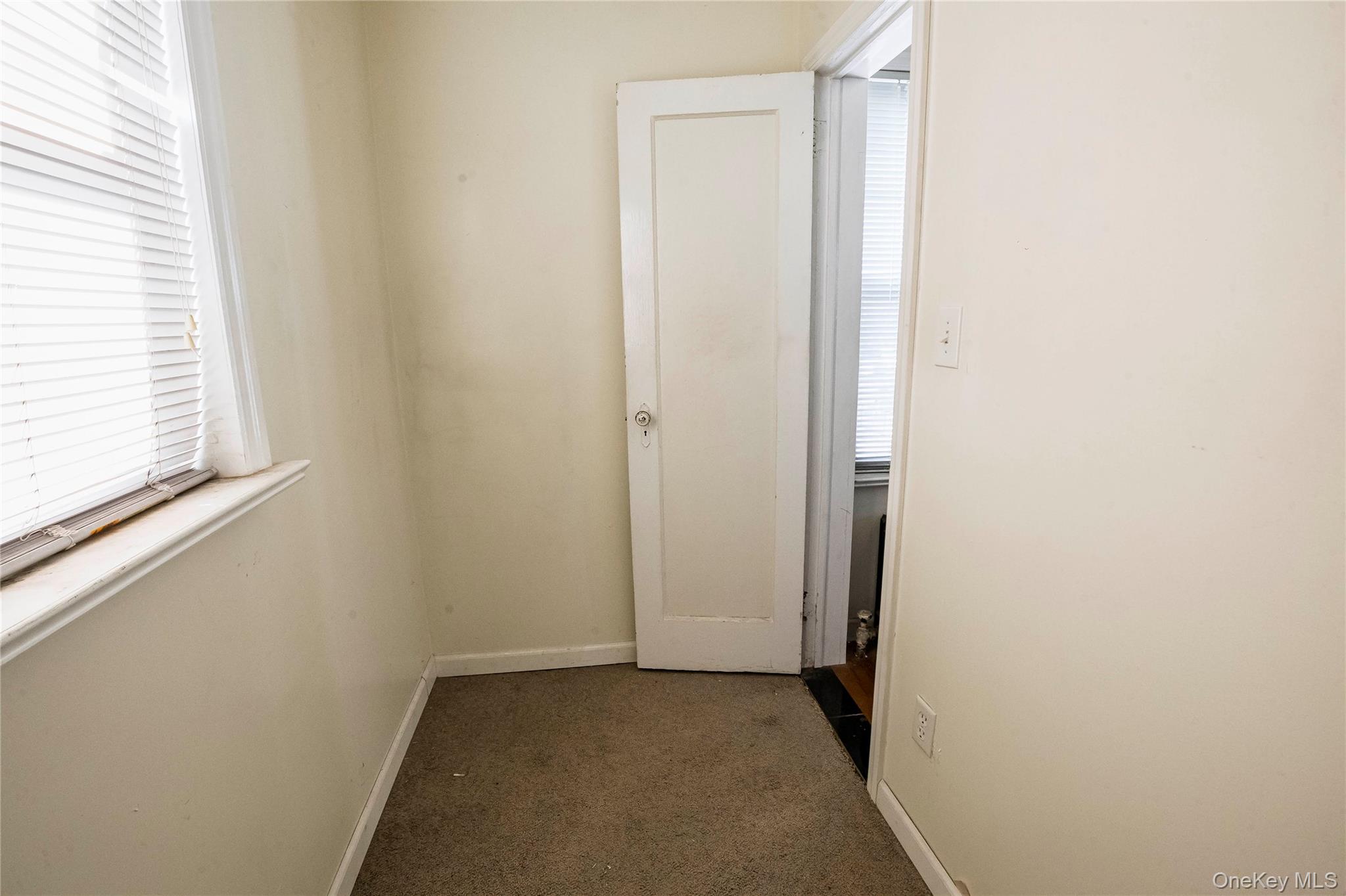 #19 photo, 112-05 180th Street, Jamaica , NY 11433