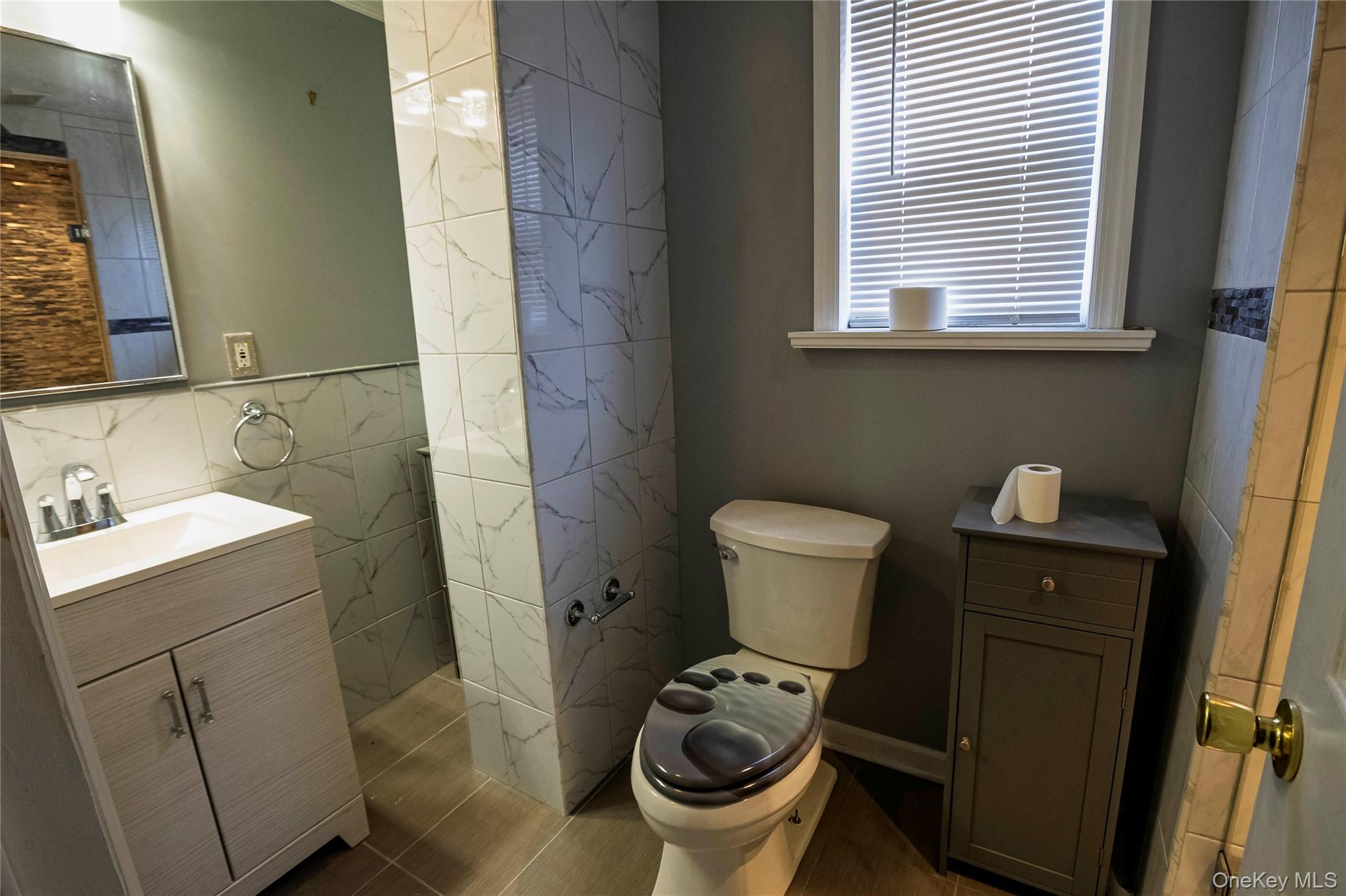 #9 photo, 112-05 180th Street, Jamaica , NY 11433