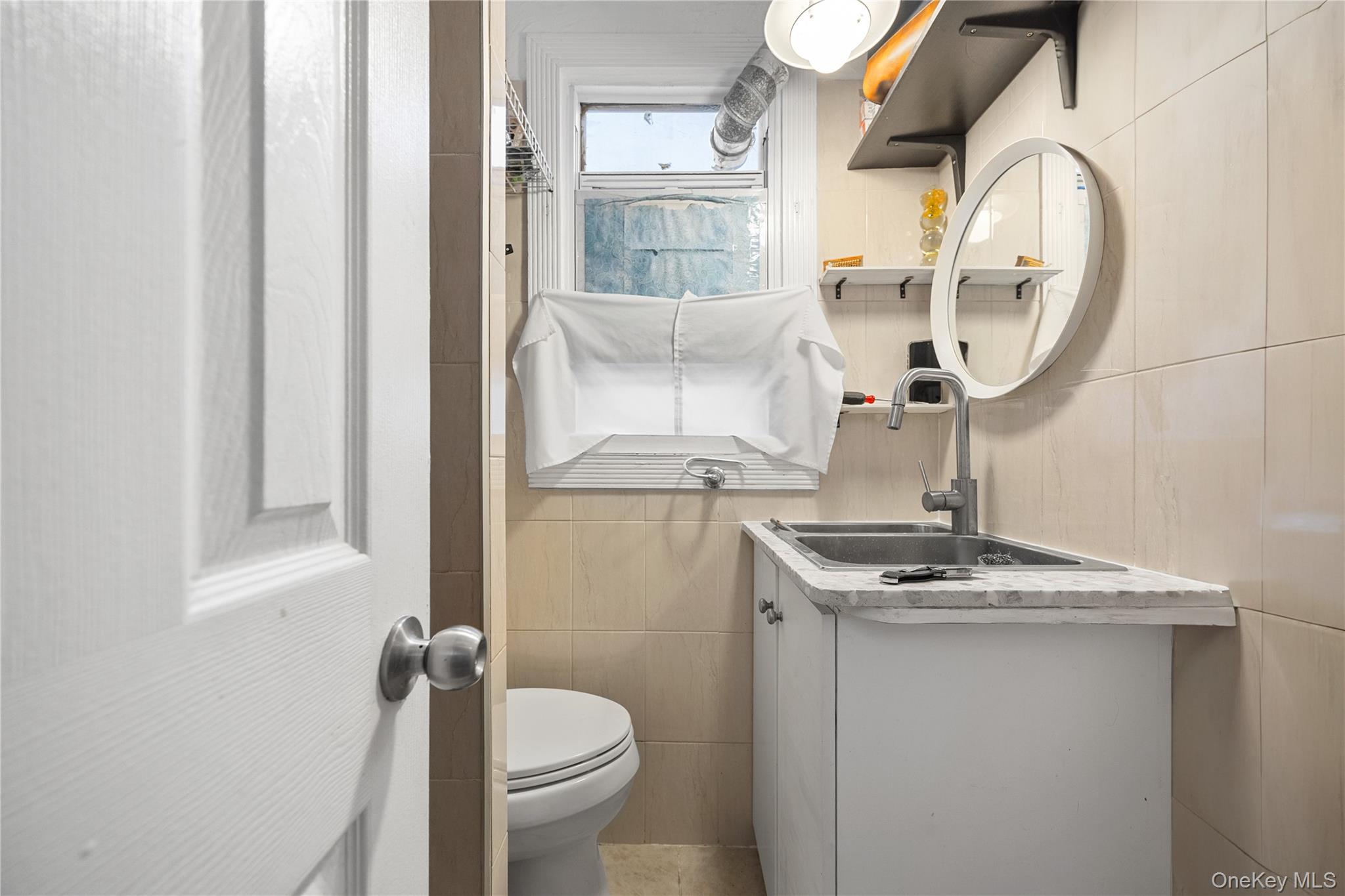 #15 photo, 54-08 92nd Street, Куинс ‖ Elmhurst , NY 11373