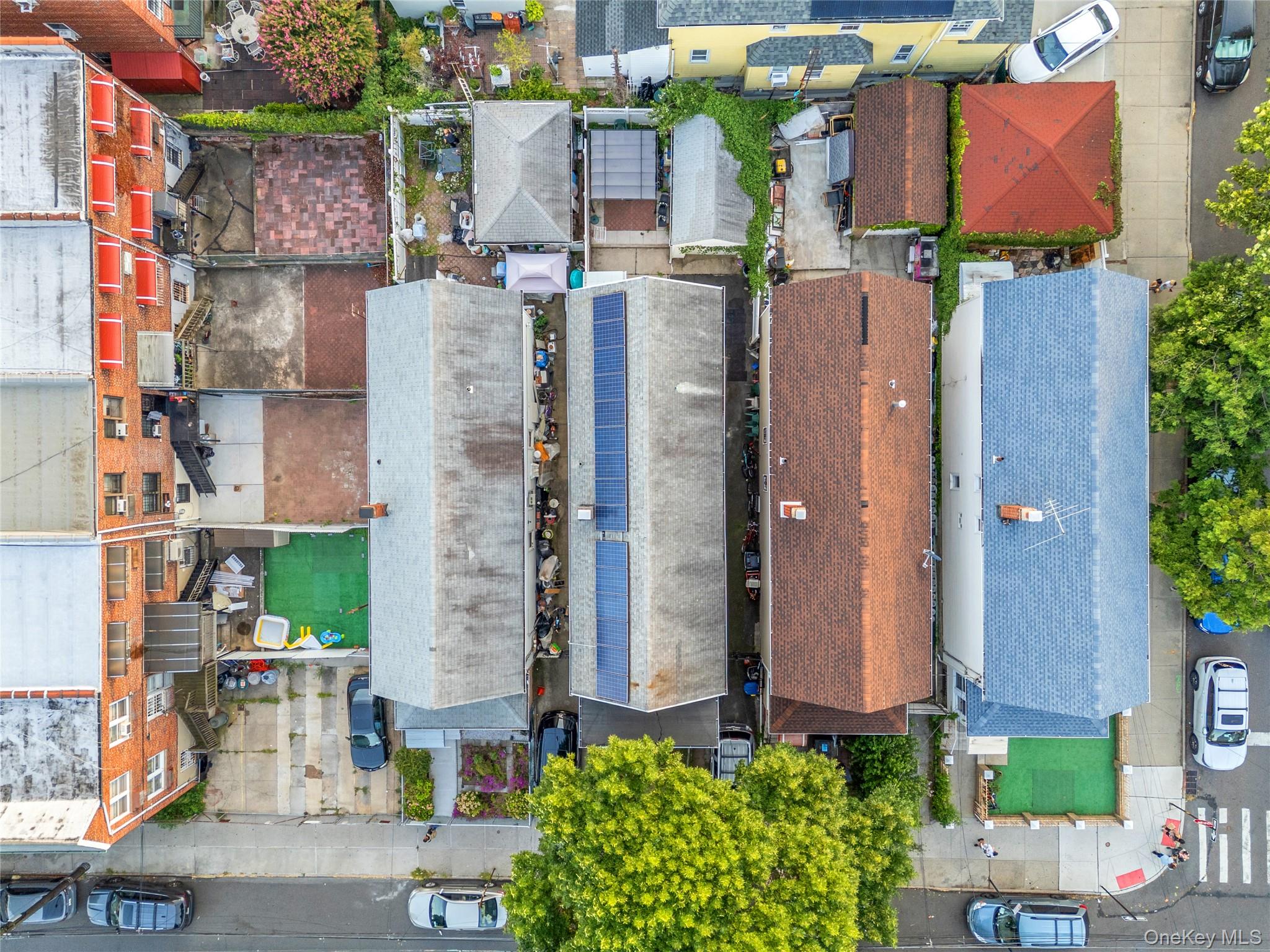 #17 photo, 54-08 92nd Street, Куинс ‖ Elmhurst , NY 11373