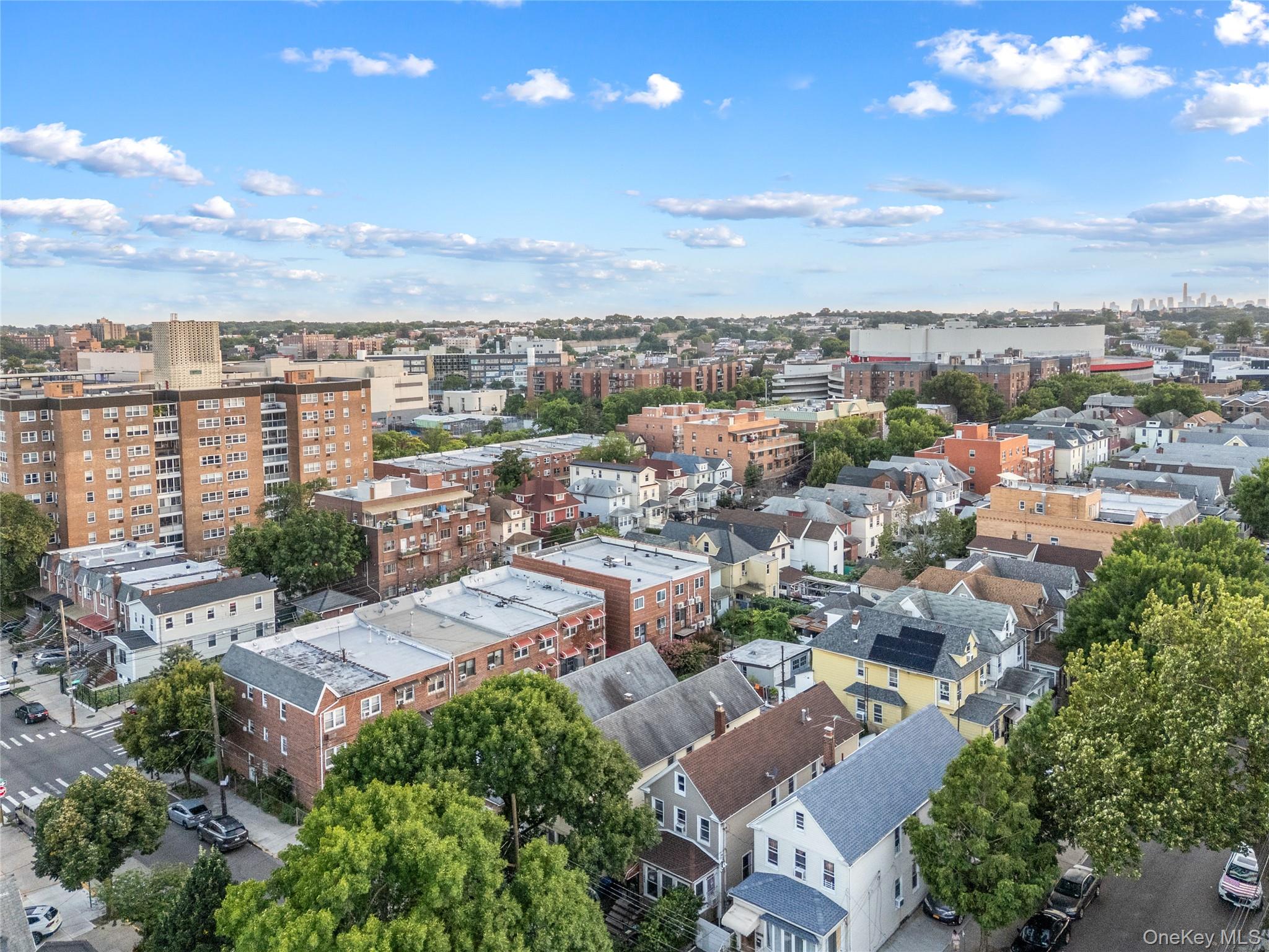 #20 photo, 54-08 92nd Street, Куинс ‖ Elmhurst , NY 11373