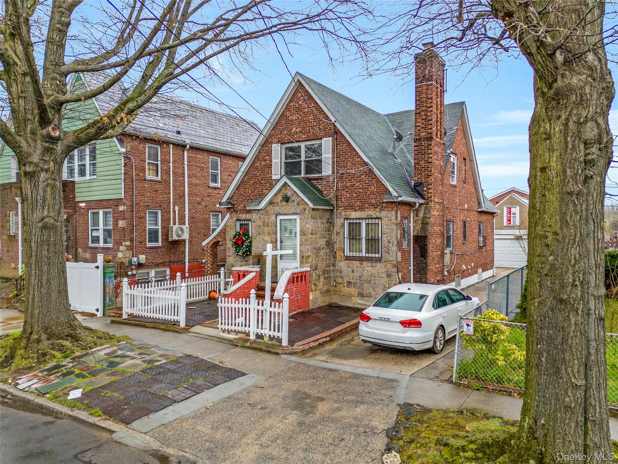 #1 photo, 140-50 Quince Avenue, Flushing , NY 11355