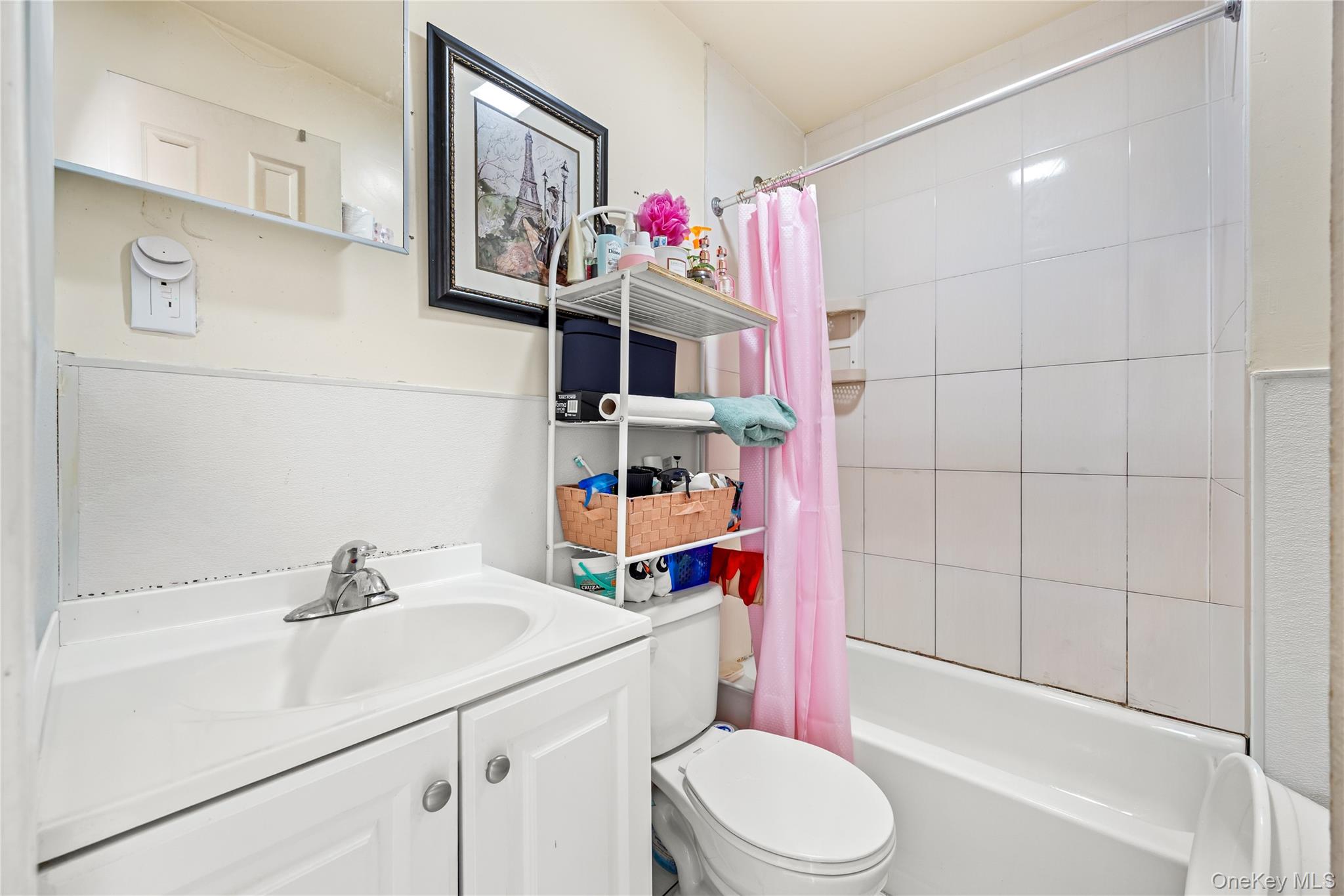 #7 photo, 131-44 40th Road, Flushing , NY 11354