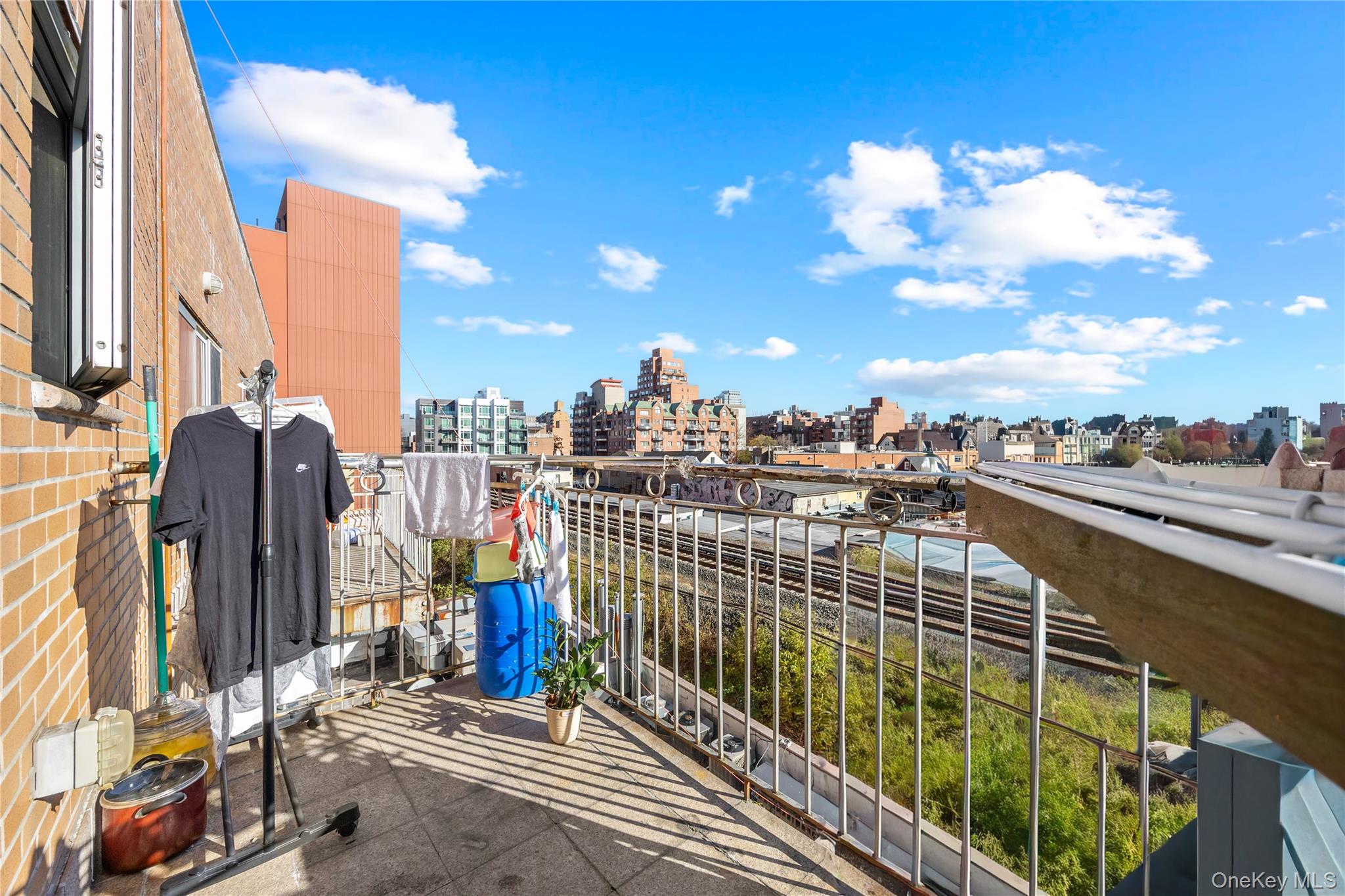 #9 photo, 131-44 40th Road, Flushing , NY 11354