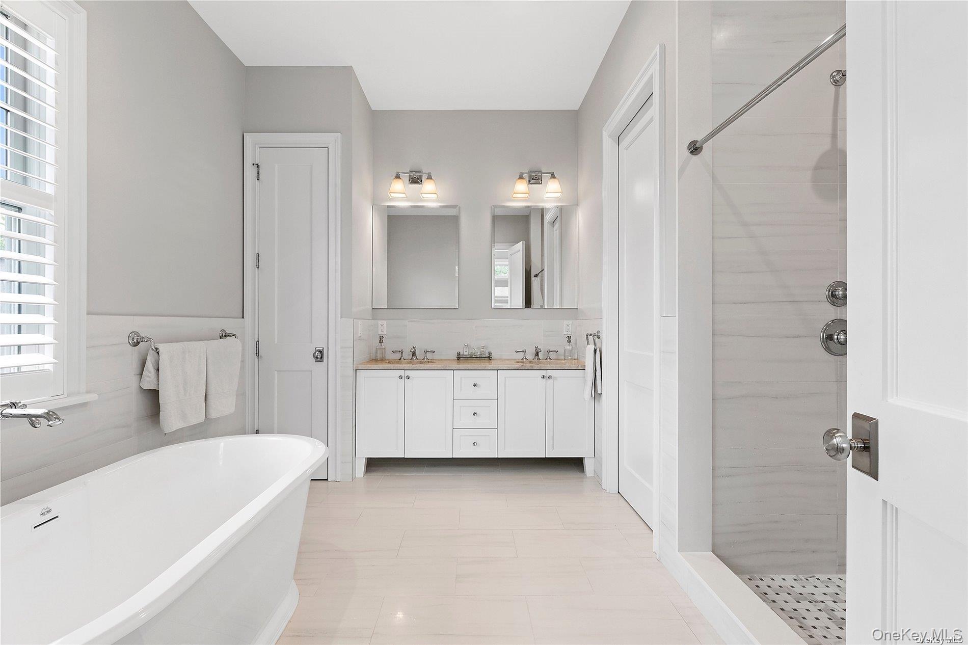 #11 photo, 2 Emma's Path, Remsenburg , NY 11960