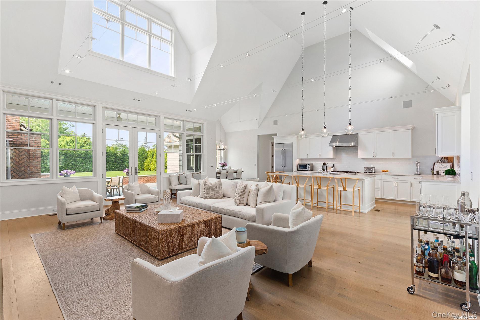 #7 photo, 2 Emma's Path, Remsenburg , NY 11960