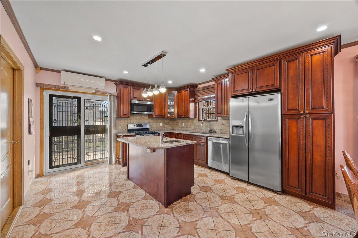 #10 photo, 8132 265th Street, 皇后区 Glen Oaks , NY 11004