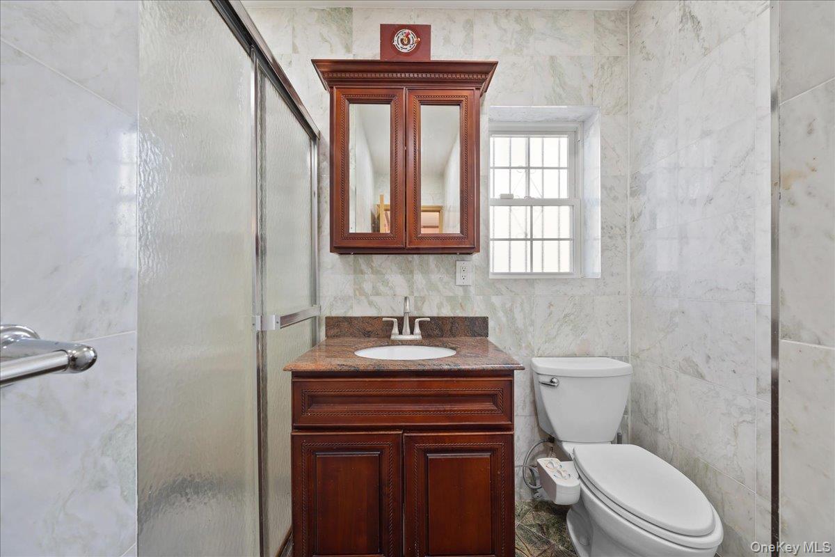 #15 photo, 8132 265th Street, 皇后区 Glen Oaks , NY 11004