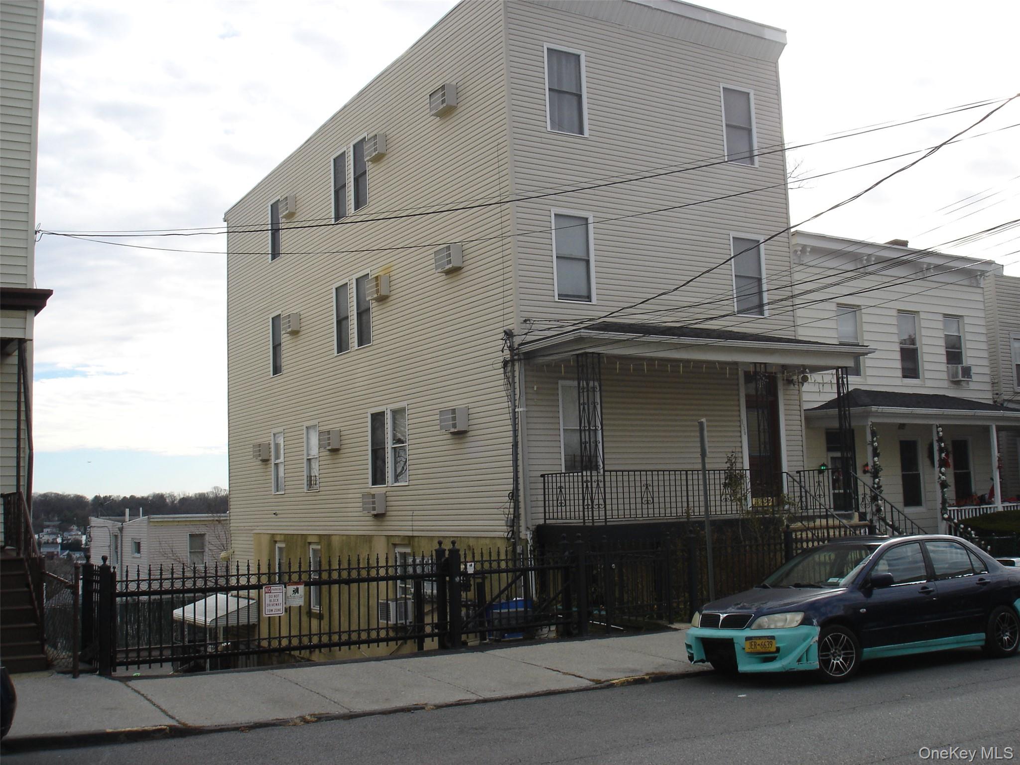 #1 photo, 156 Voss Avenue, Yonkers , NY 10703