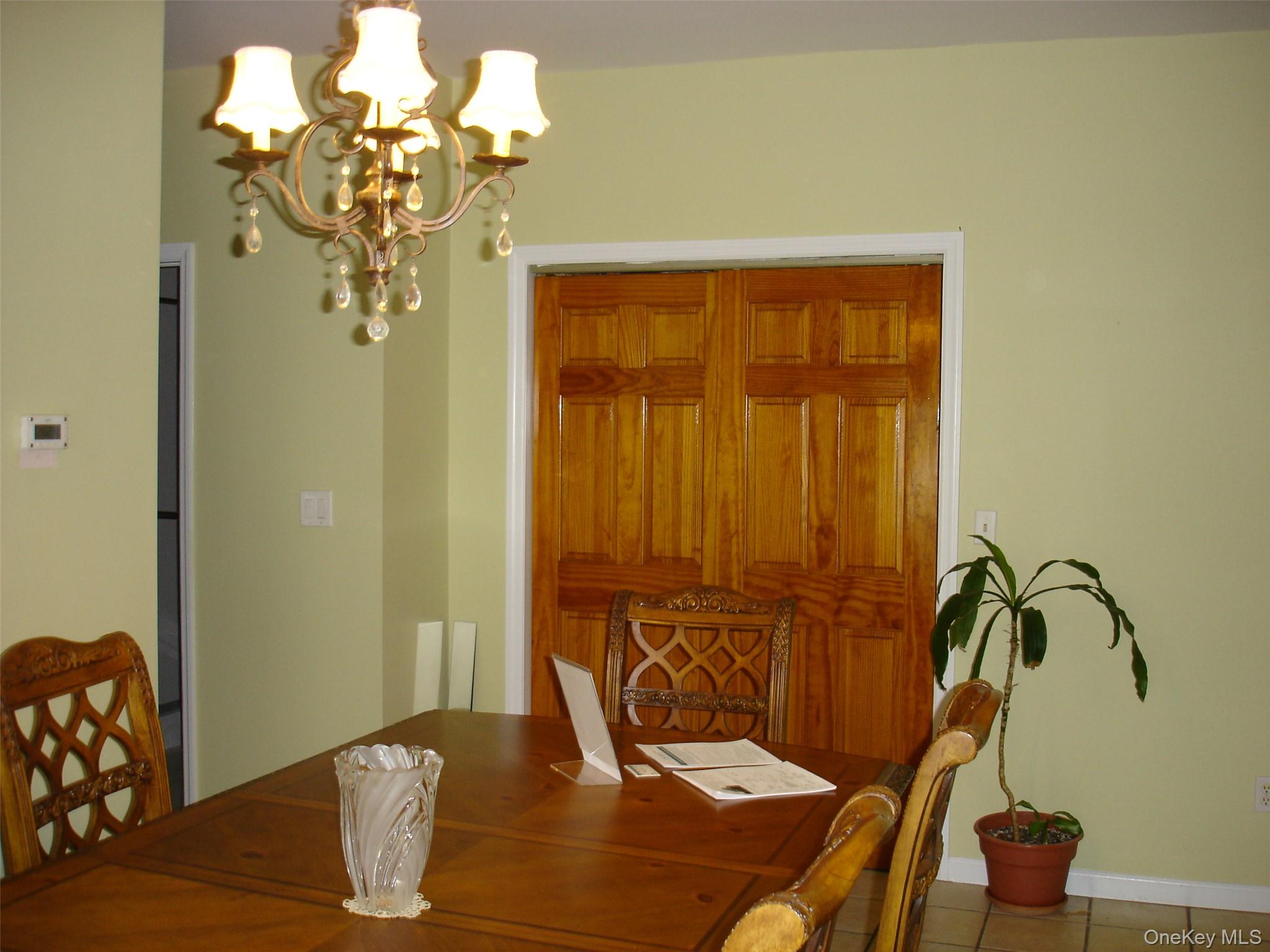 #17 photo, 156 Voss Avenue, Yonkers , NY 10703