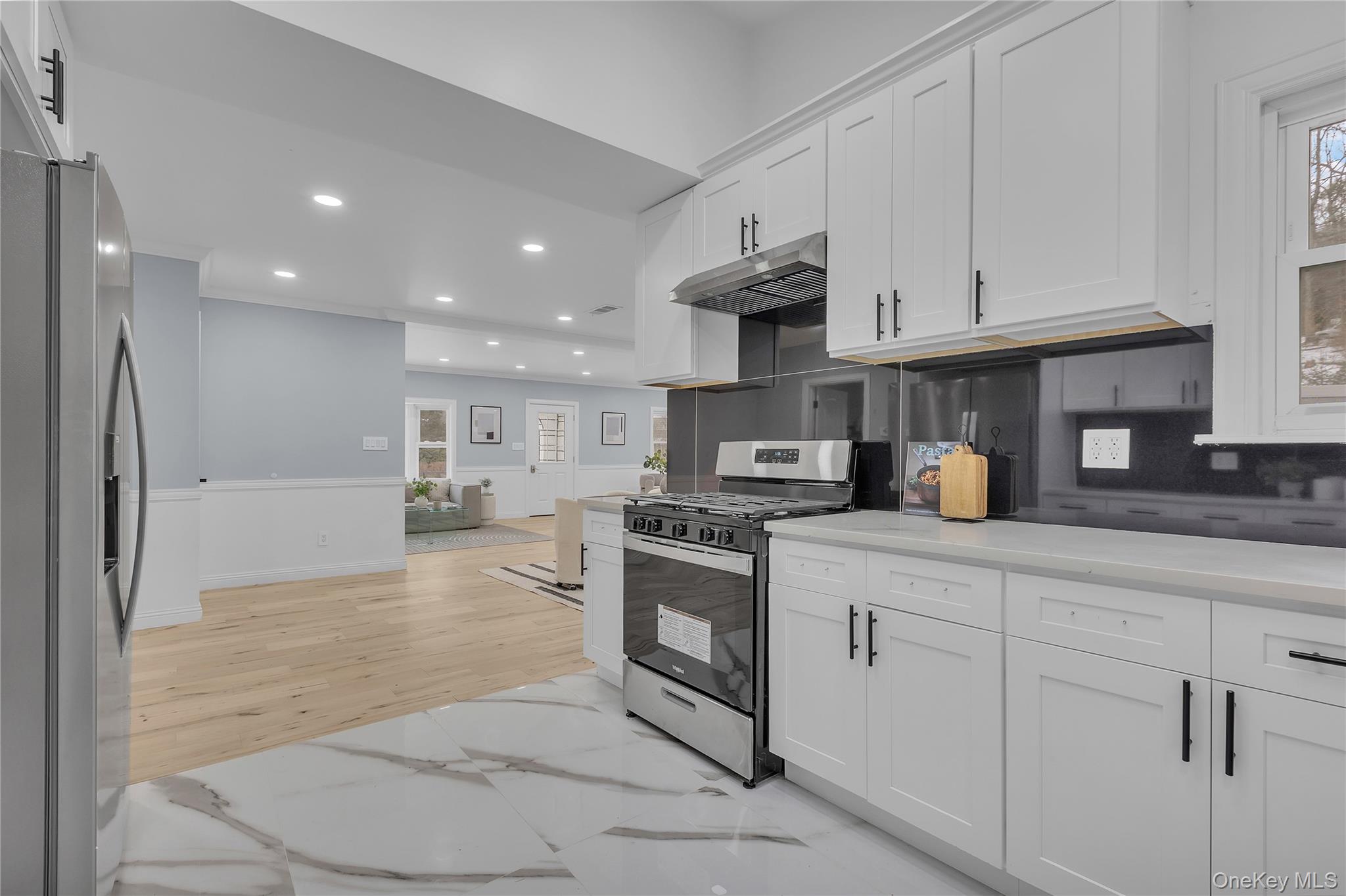 #17 photo, 58 Lakelands Avenue, 뉴욕주 Greenwood Lake , NY 10925