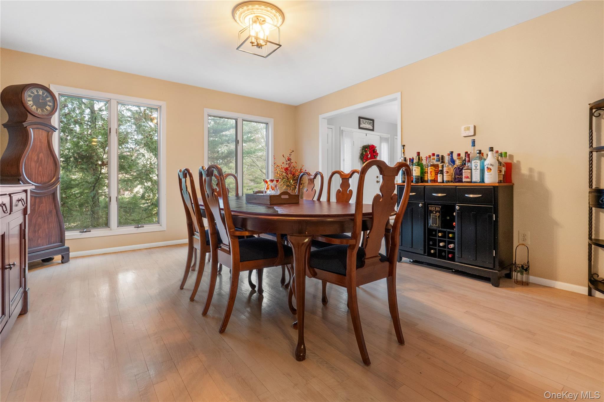 #5 photo, 25 CHEROKEE RD, Call Listing Agent , NJ 08816