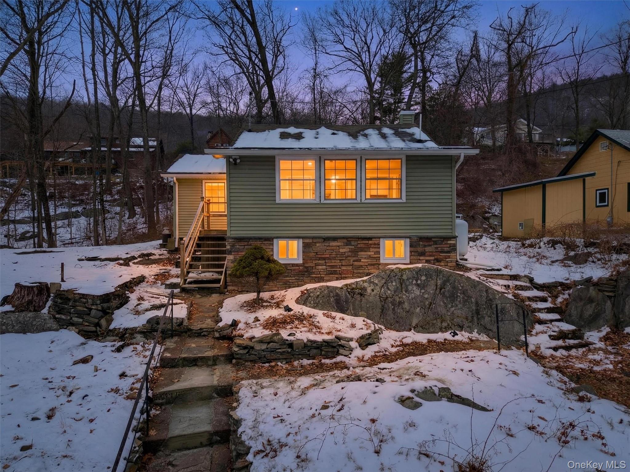 #1 photo, 11 Blueberry Hill, Greenwood Lake , NY 10925