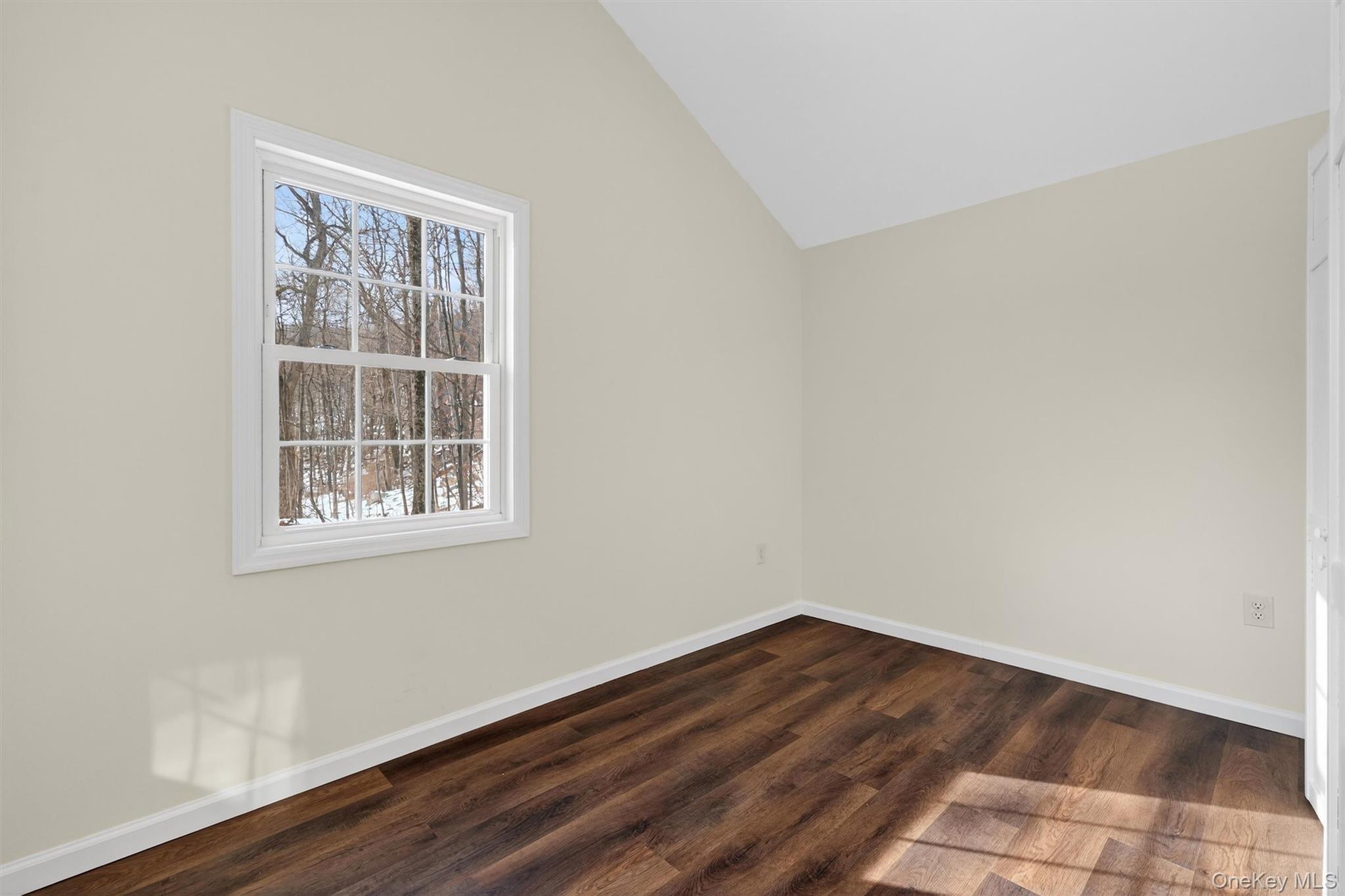 #18 photo, 11 Blueberry Hill, Greenwood Lake , NY 10925