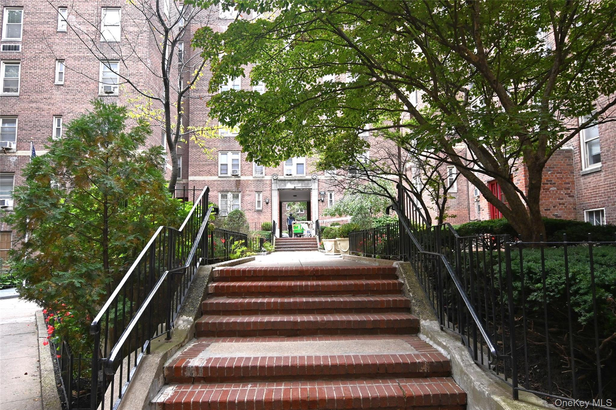 #9 photo, 43-10 48TH Avenue, Woodside , NY 11377