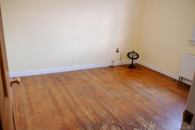 #10 photo, 21 McCall Place, Middlehope , NY 12550