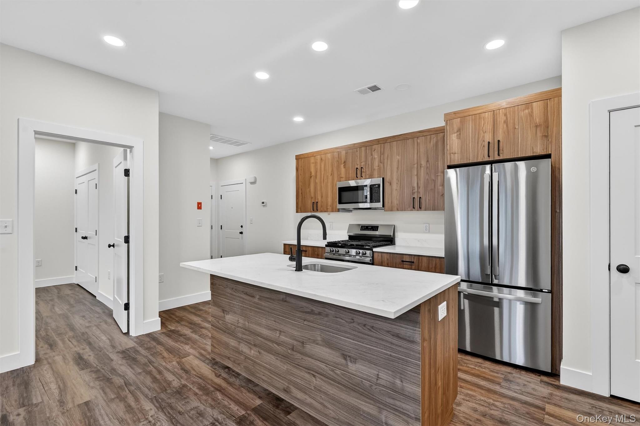 #8 photo, 19 Welling Place (2B), Warwick , NY 10990