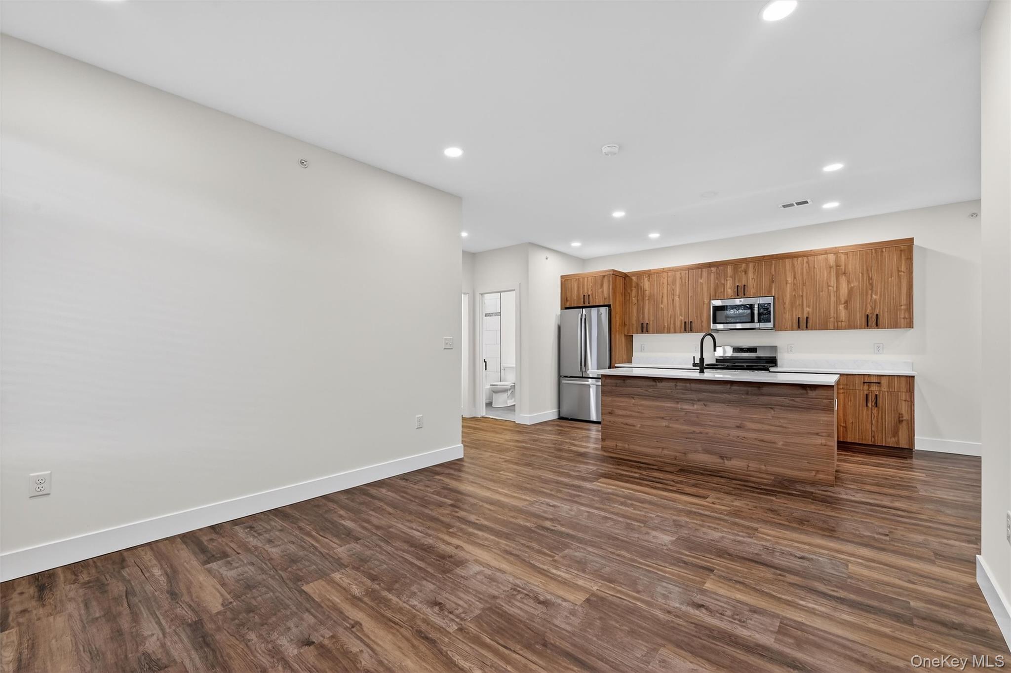 #8 photo, 19 Welling Place (2C), Warwick , NY 10990