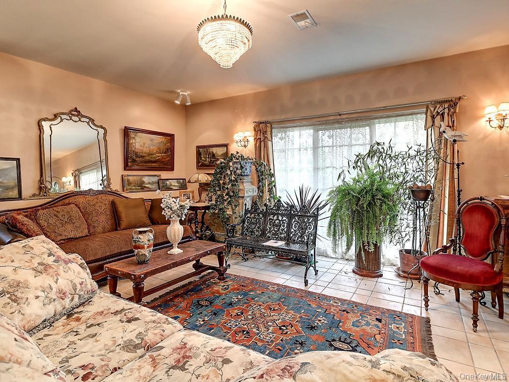 #4 photo, 39 State Route 211, 纽约州 Cuddebackville , NY 12729